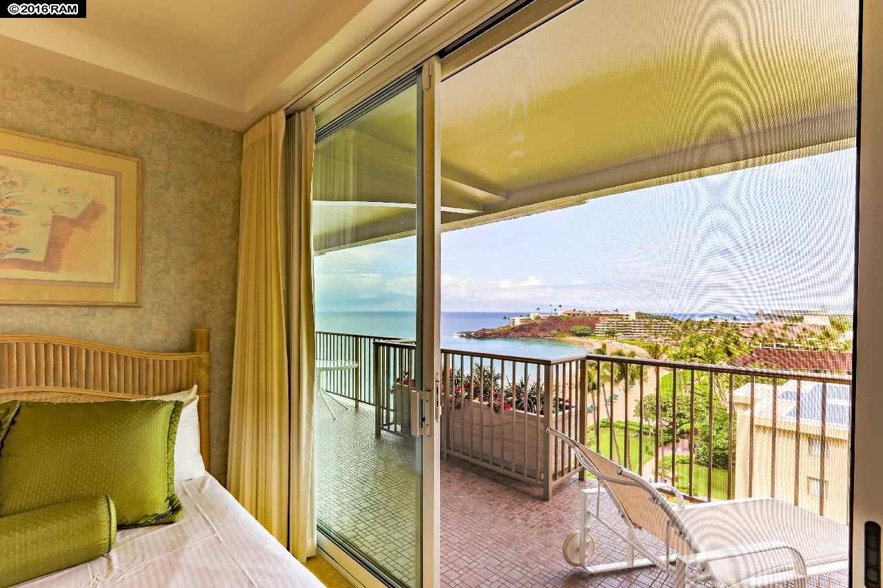 Whaler I condo # 902, Lahaina, Hawaii - photo 13 of 24