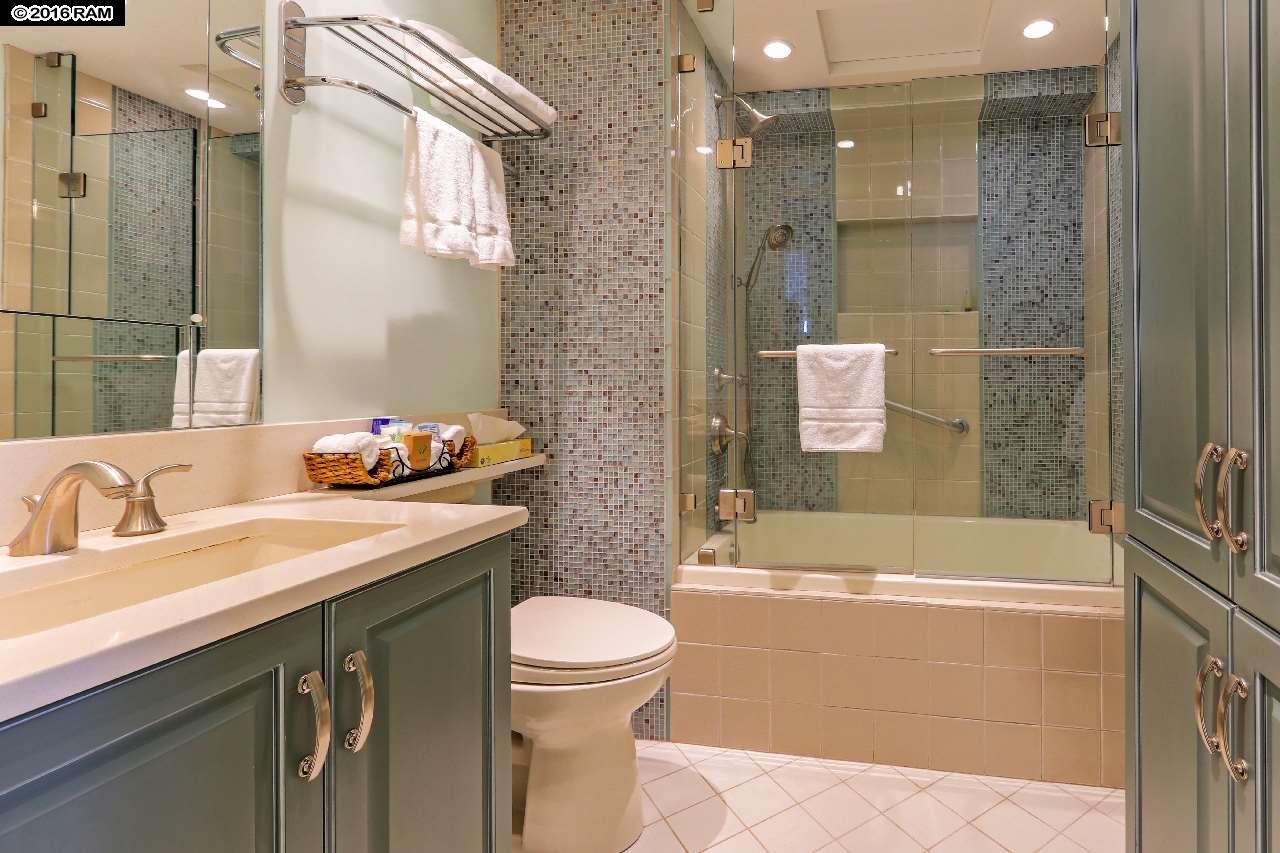 Whaler I condo # 902, Lahaina, Hawaii - photo 14 of 24