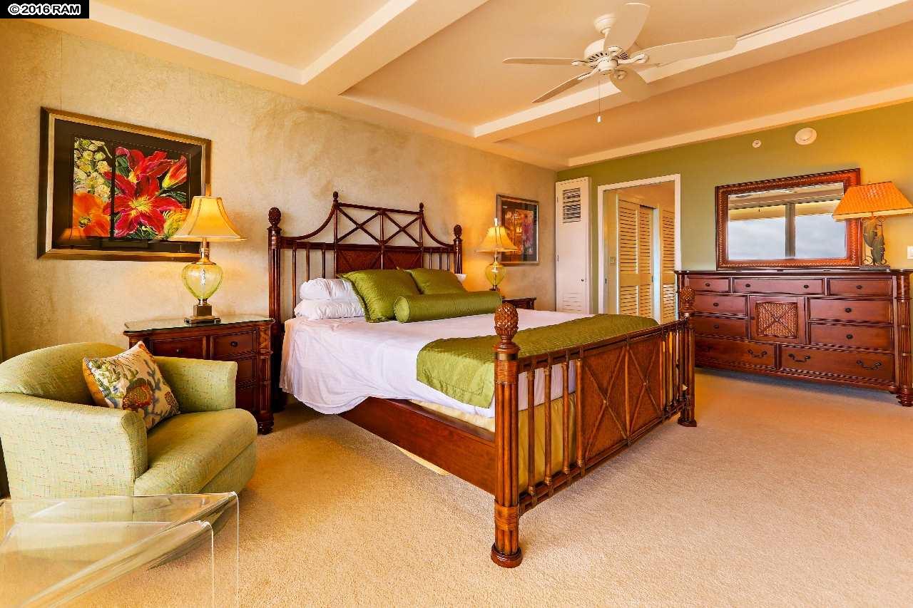 Whaler I condo # 902, Lahaina, Hawaii - photo 19 of 24