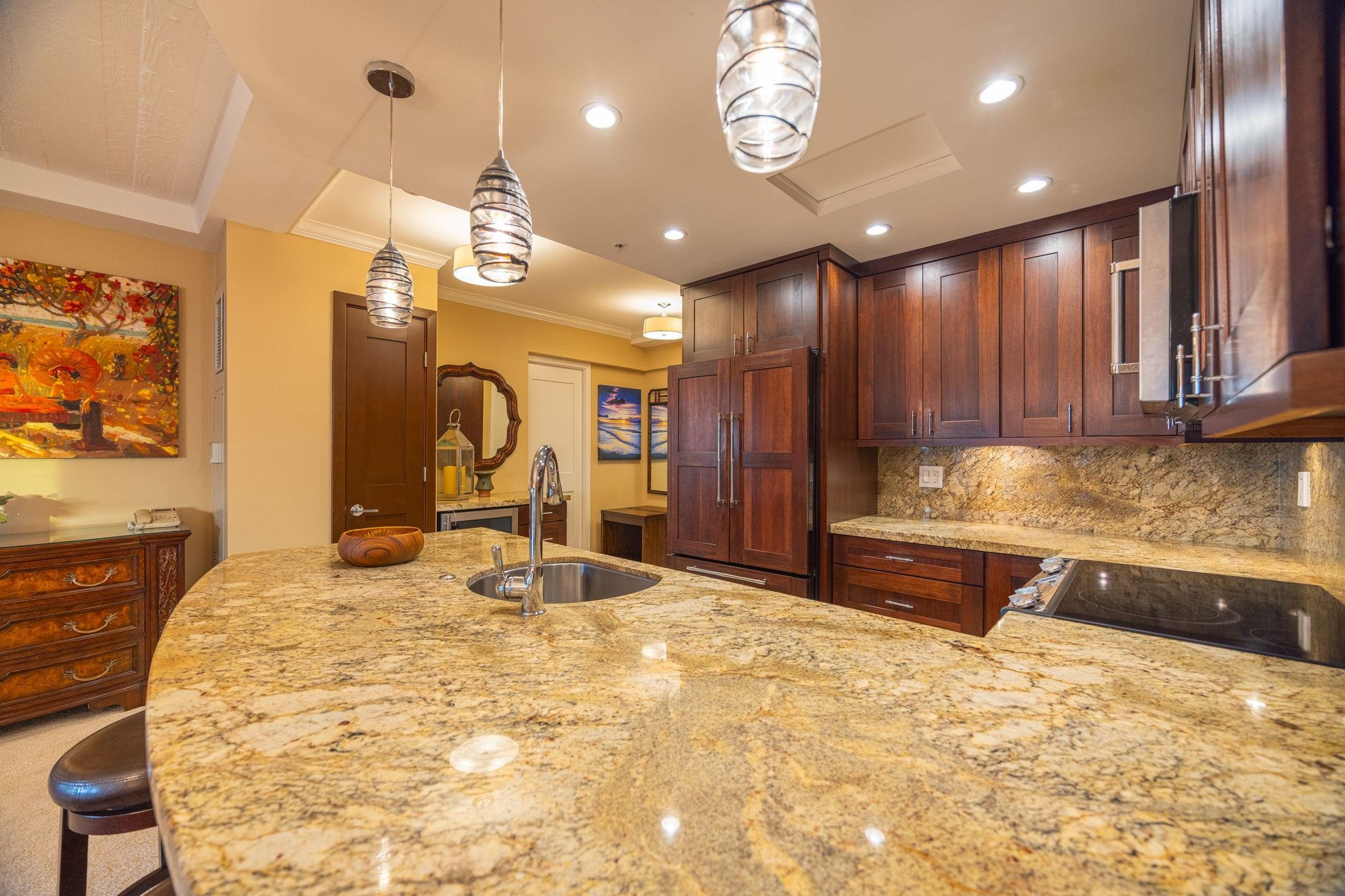 Whaler I condo # 905, Lahaina, Hawaii - photo 13 of 46