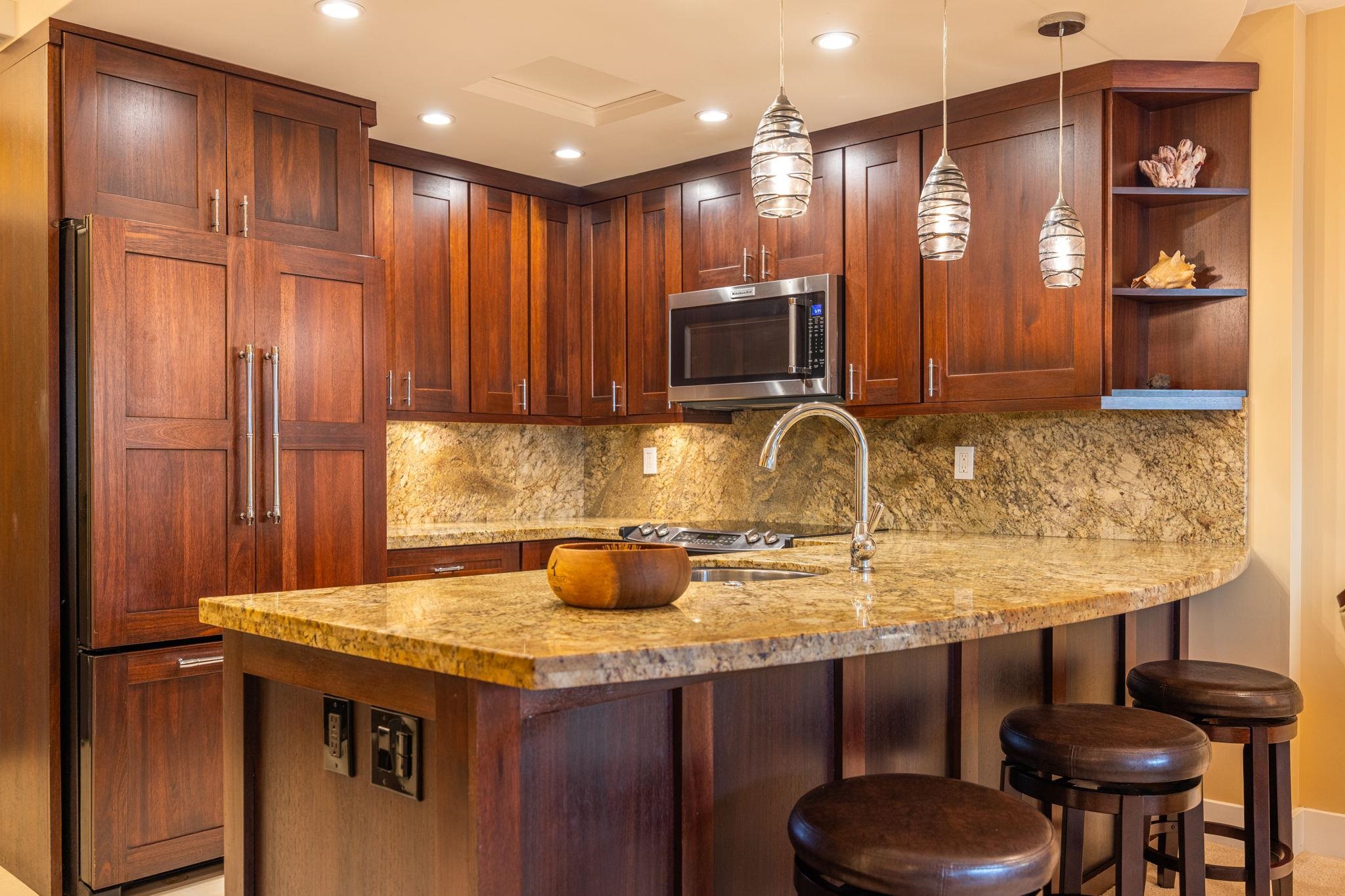 Whaler I condo # 905, Lahaina, Hawaii - photo 8 of 45