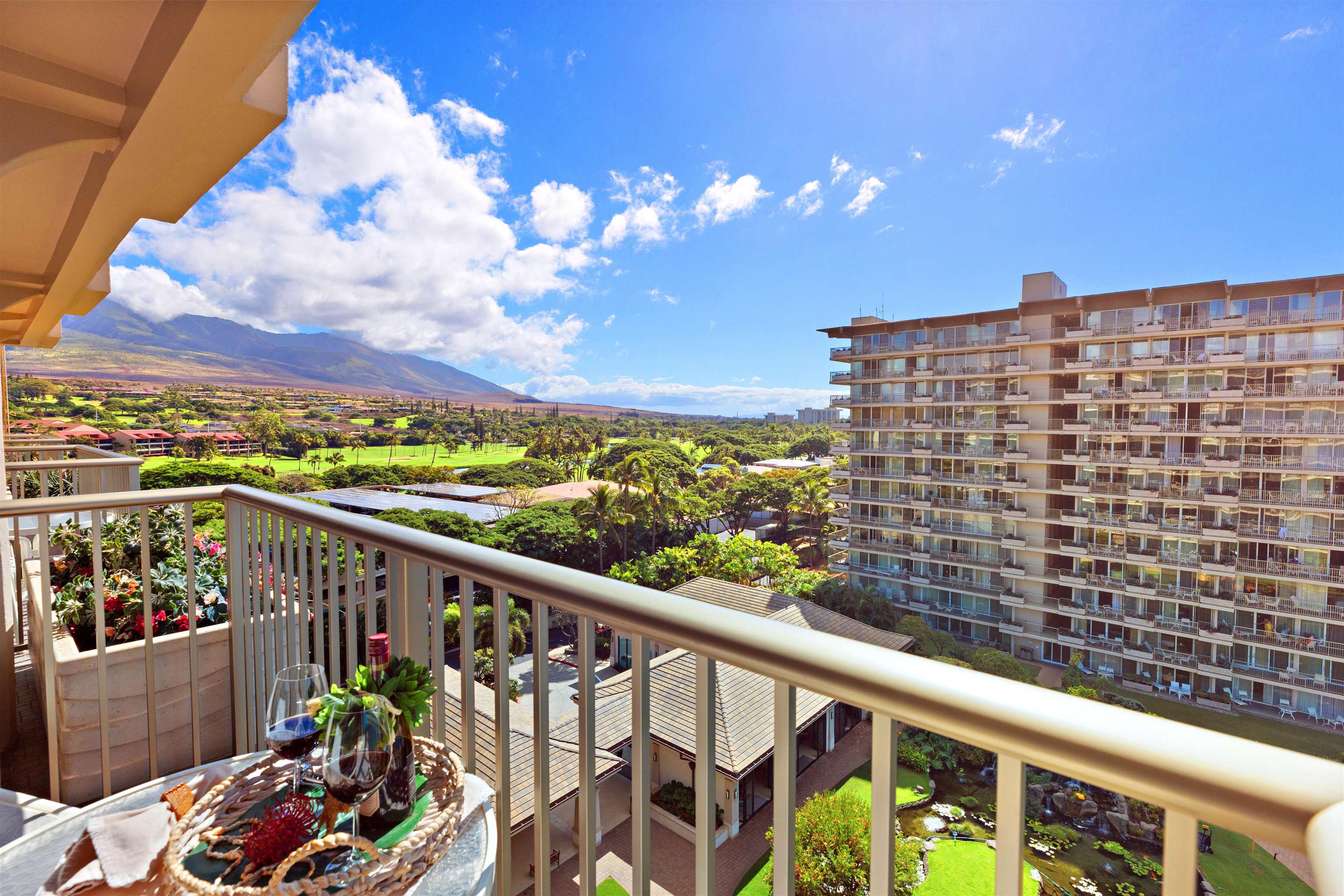 Whaler I condo # 913, Lahaina, Hawaii - photo 14 of 21