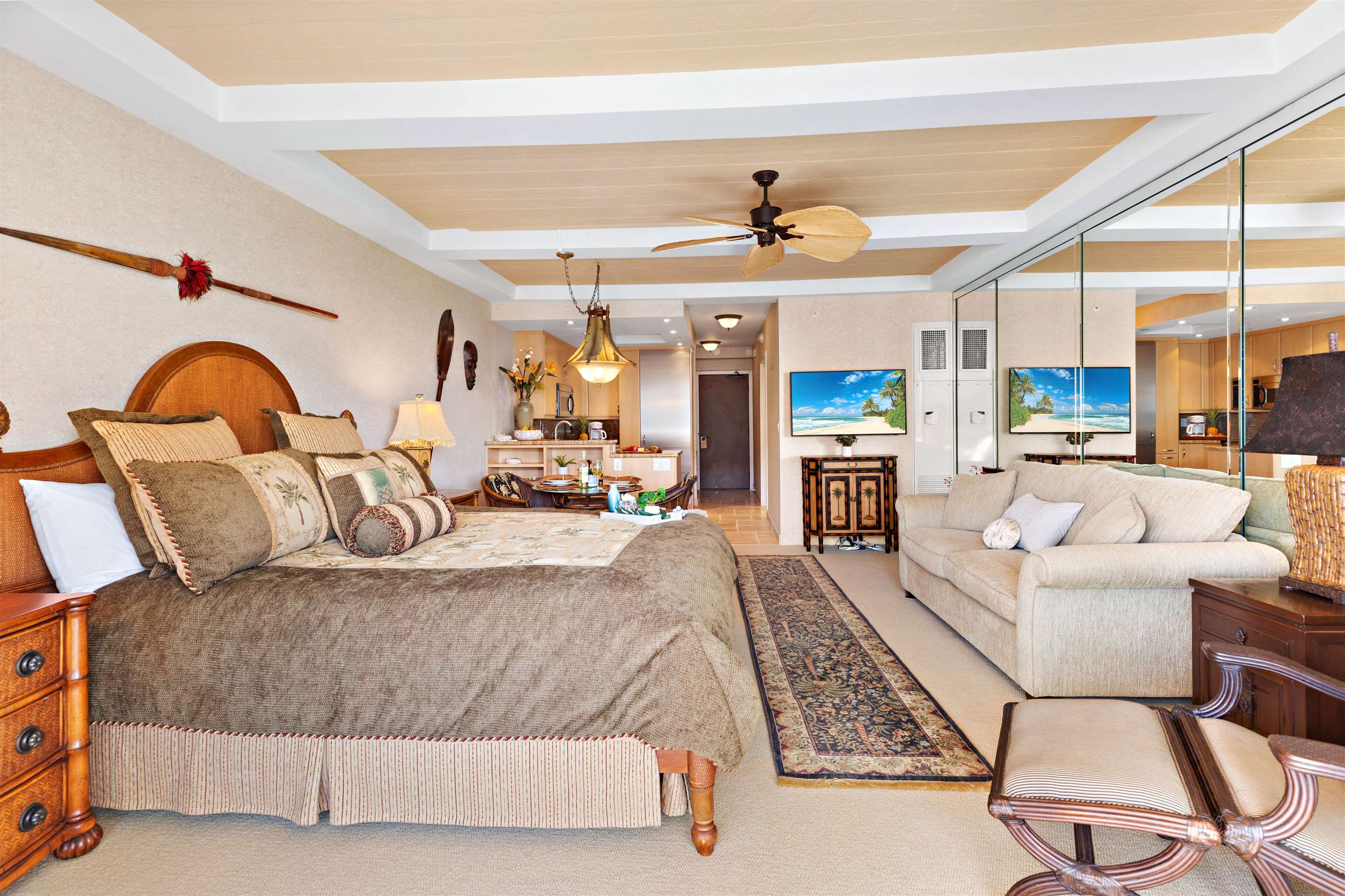 Whaler I condo # 913, Lahaina, Hawaii - photo 8 of 21