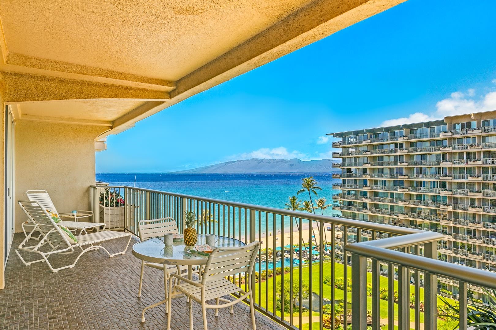 Whaler II condo # 974, Lahaina, Hawaii - photo 5 of 49