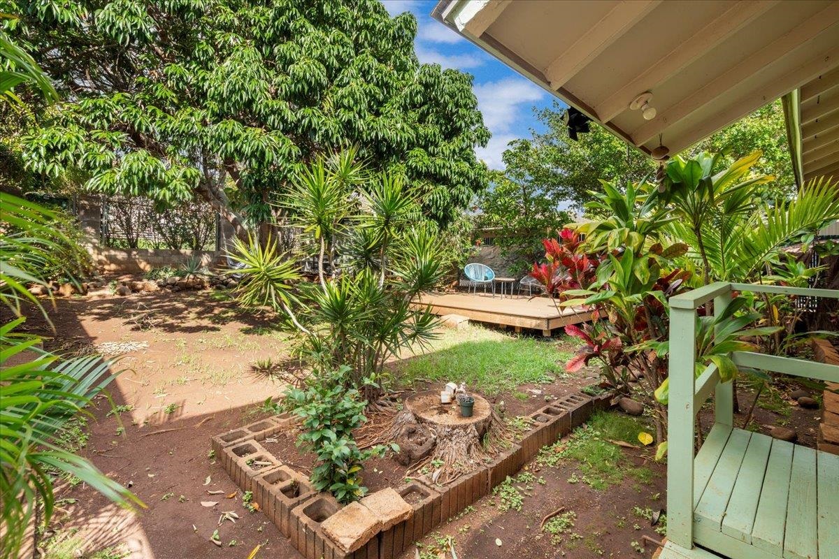 249  Kanoa St , Wailuku home - photo 21 of 24