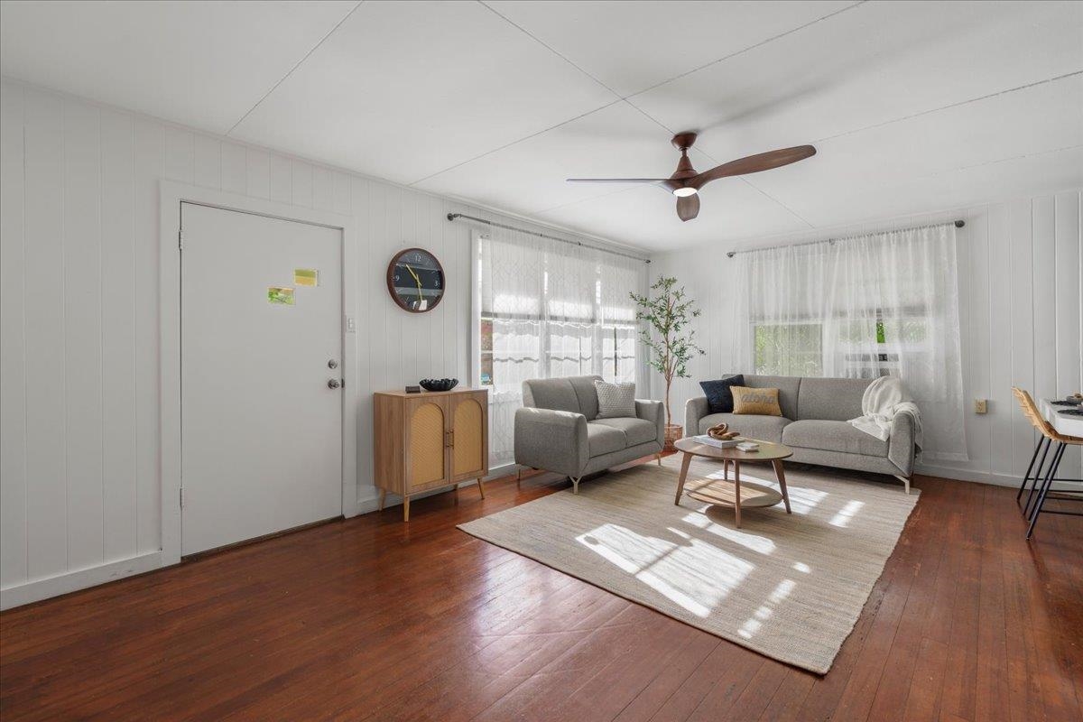 249  Kanoa St , Wailuku home - photo 7 of 24