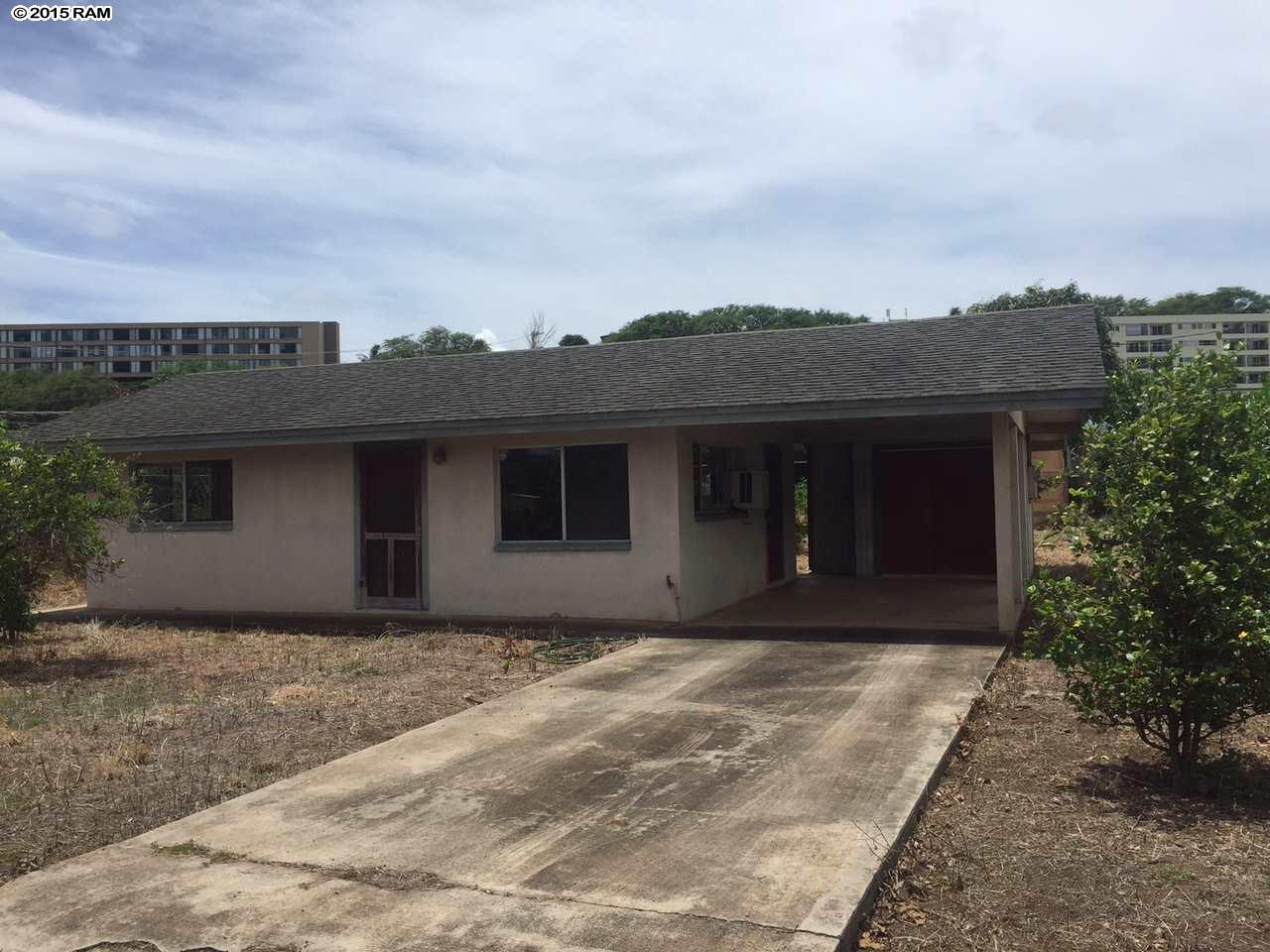 249  Momi Pl , Wailuku home - photo 2 of 11