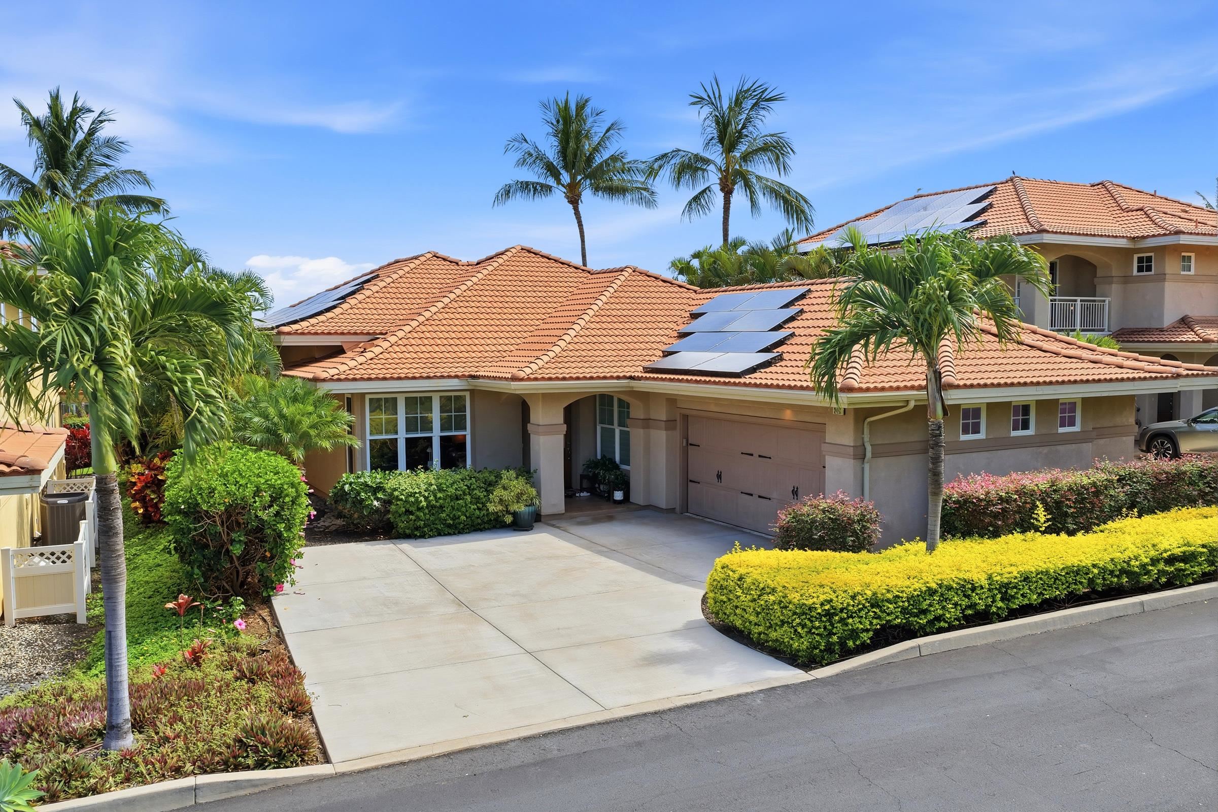 Hokulani Golf Villas condo # 114, Kihei, Hawaii - photo 14 of 42