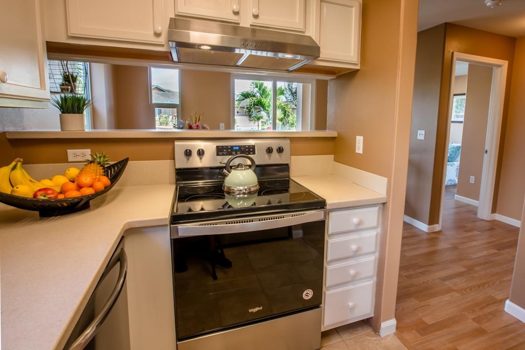 Villas at Kahana Ridge condo # 121, Lahaina, Hawaii - photo 11 of 26