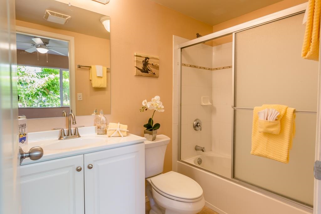 Villas at Kahana Ridge condo # 121, Lahaina, Hawaii - photo 13 of 26