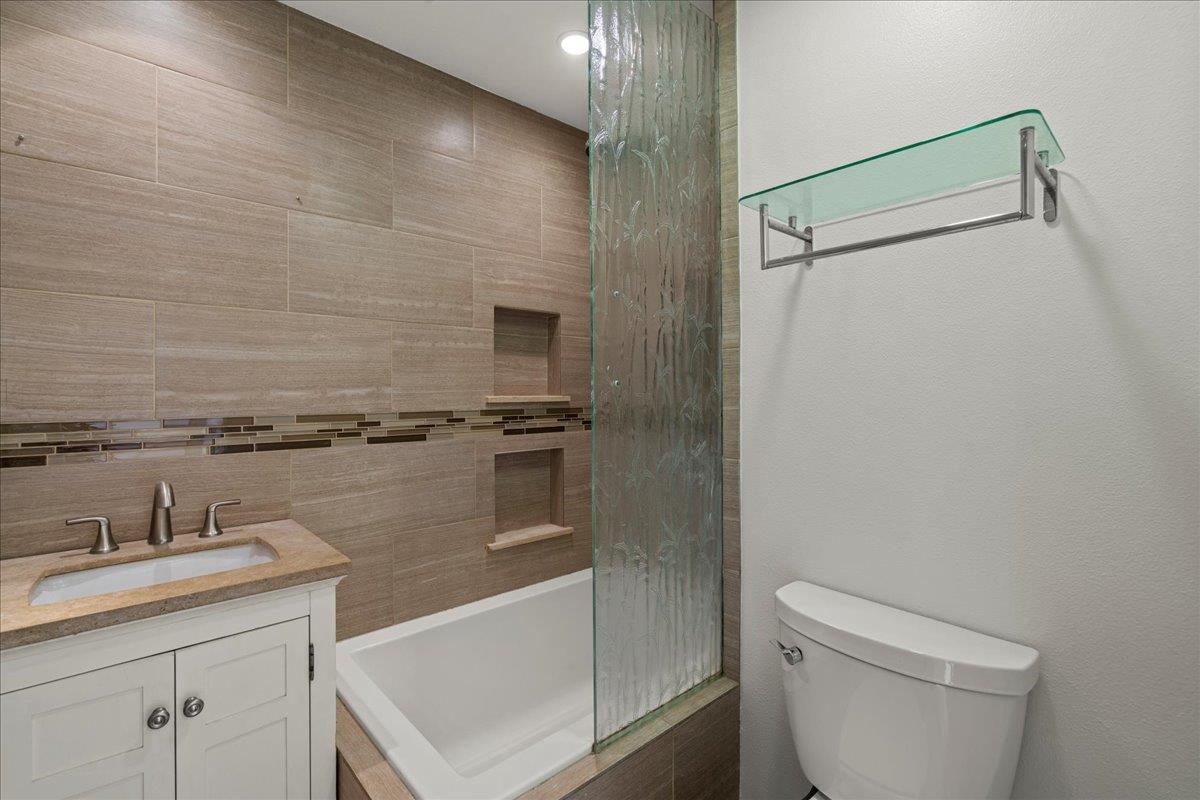 Villas at Kahana Ridge condo # 134, Lahaina, Hawaii - photo 28 of 46