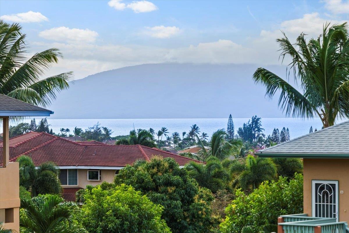 Villas at Kahana Ridge condo # 134, Lahaina, Hawaii - photo 4 of 46