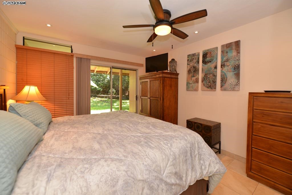 Puamana condo # 25-4, Lahaina, Hawaii - photo 14 of 27