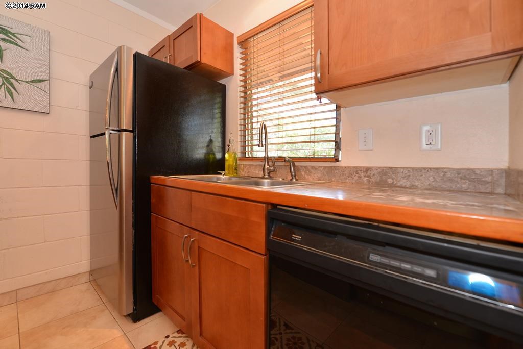 Puamana condo # 25-4, Lahaina, Hawaii - photo 8 of 27