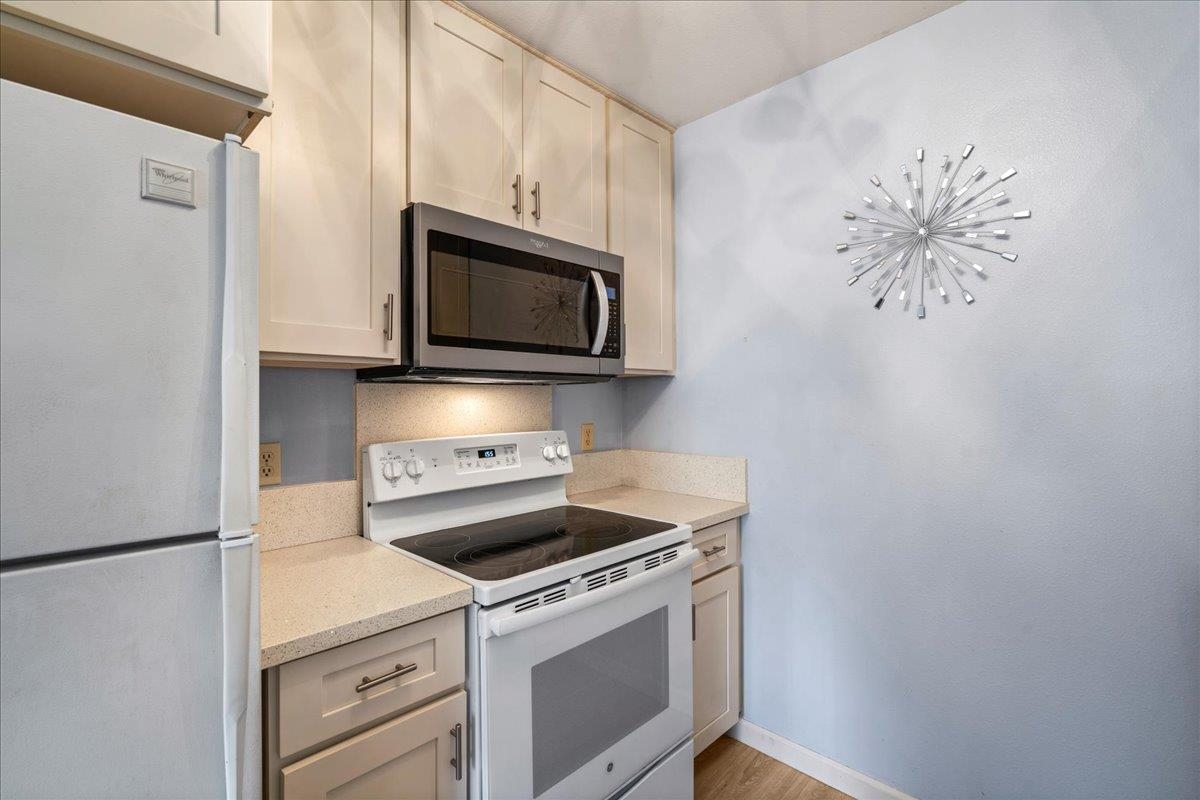 Iao Parkside IV-A condo # 44-201, Wailuku, Hawaii - photo 12 of 29