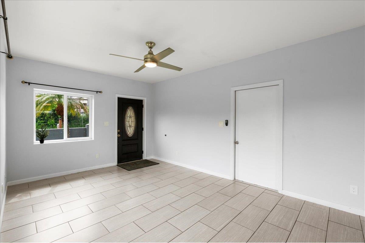 250  Halewili Dr , Wailuku home - photo 11 of 49