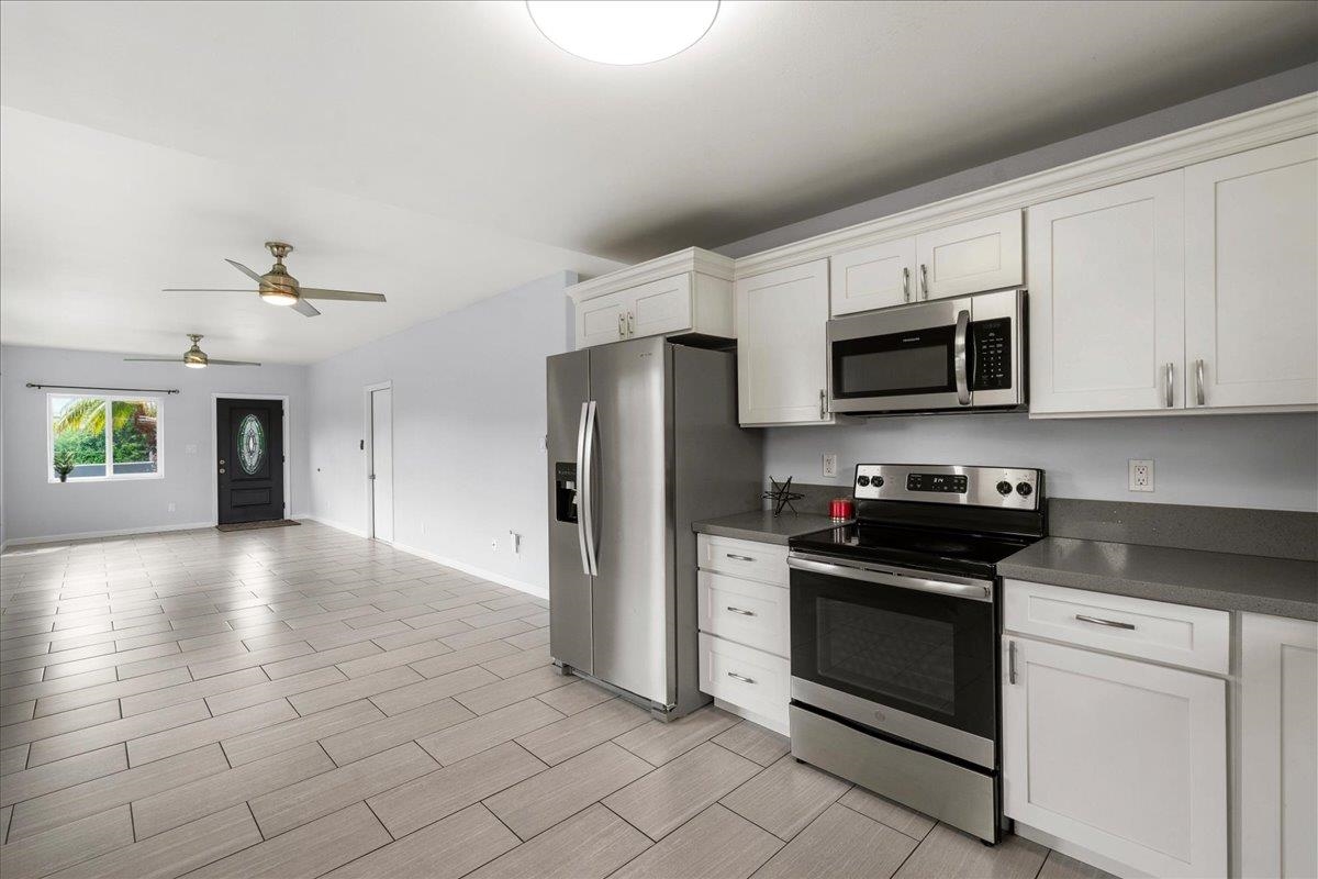 250  Halewili Dr , Wailuku home - photo 14 of 49