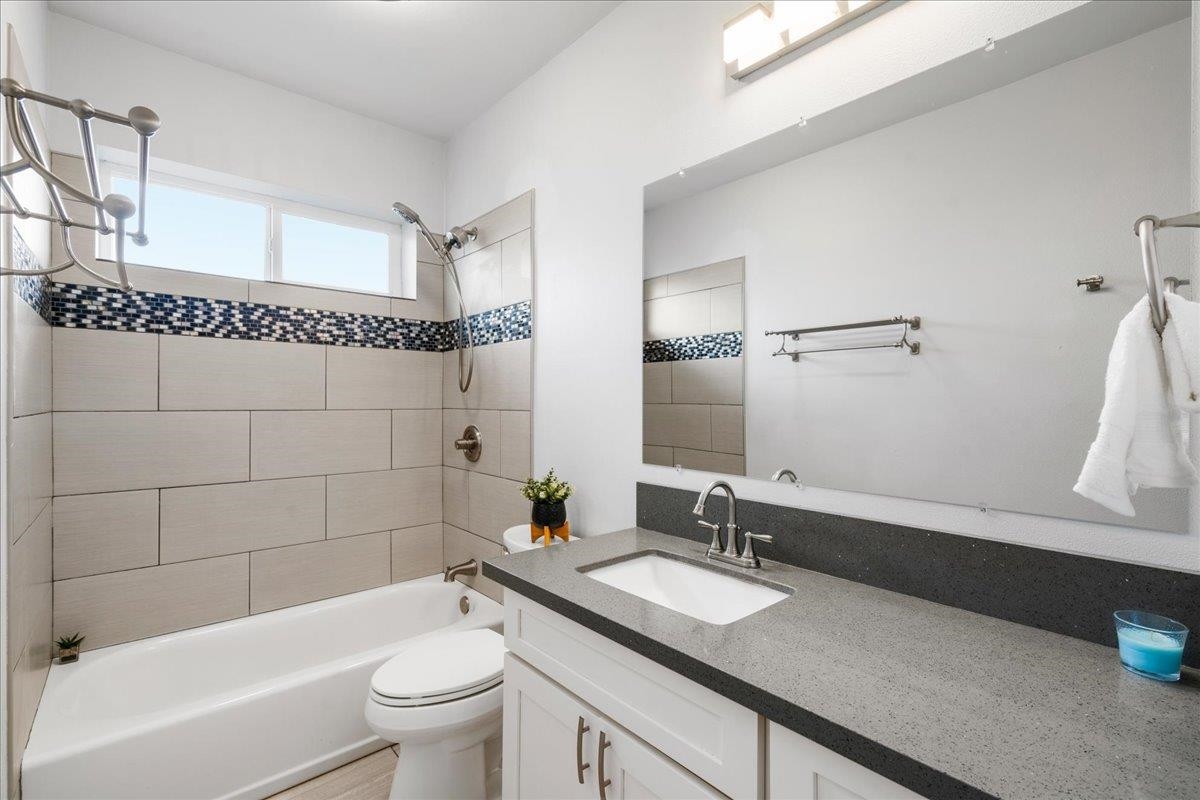 250  Halewili Dr , Wailuku home - photo 27 of 49