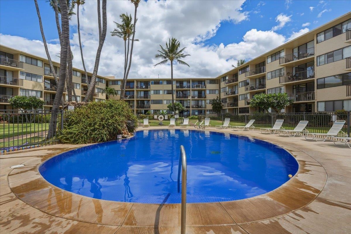 Kanai A Nalu condo # 304, Wailuku, Hawaii - photo 34 of 47
