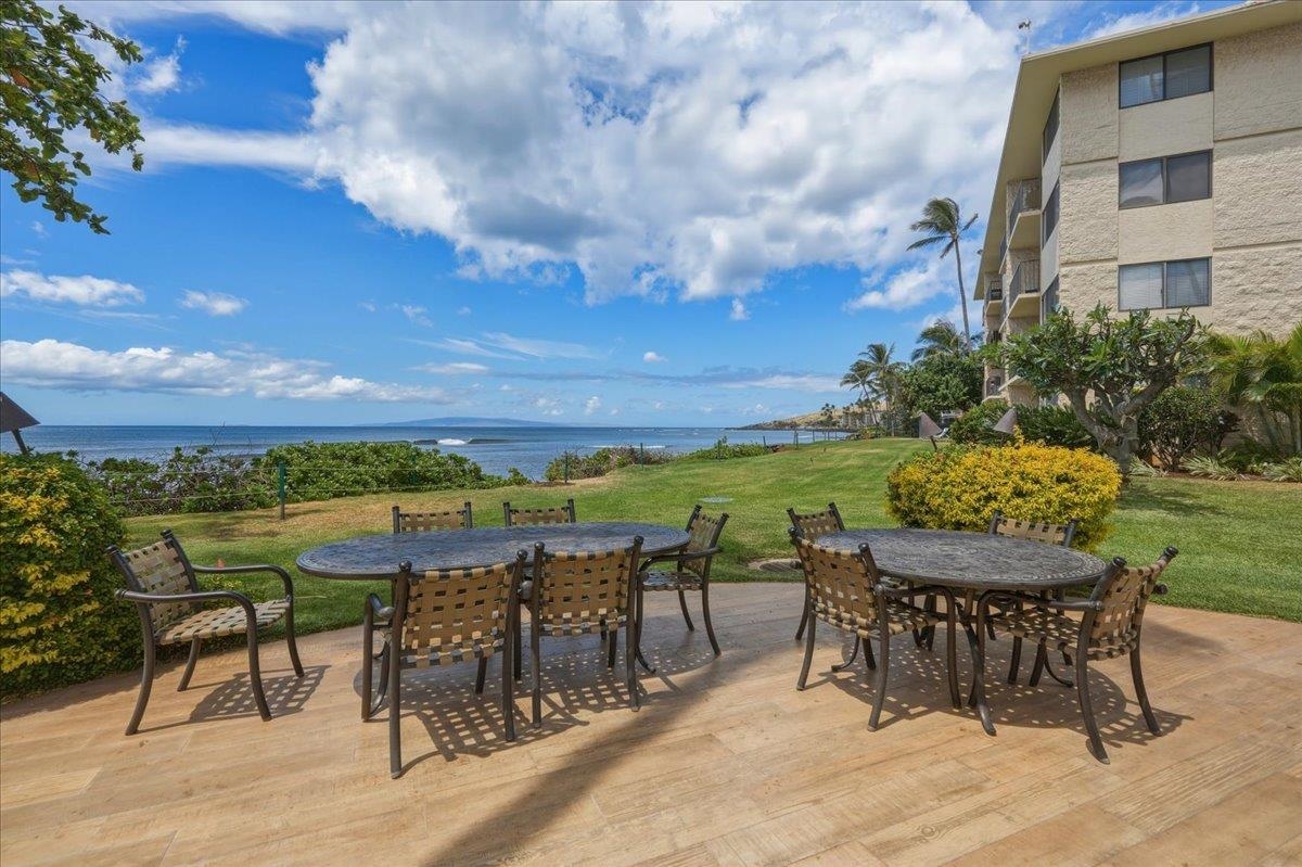 Kanai A Nalu condo # 304, Wailuku, Hawaii - photo 36 of 47