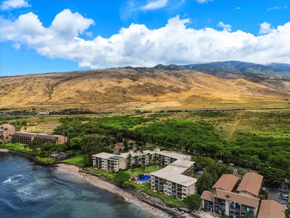 Kanai A Nalu condo # 304, Wailuku, Hawaii - photo 42 of 47