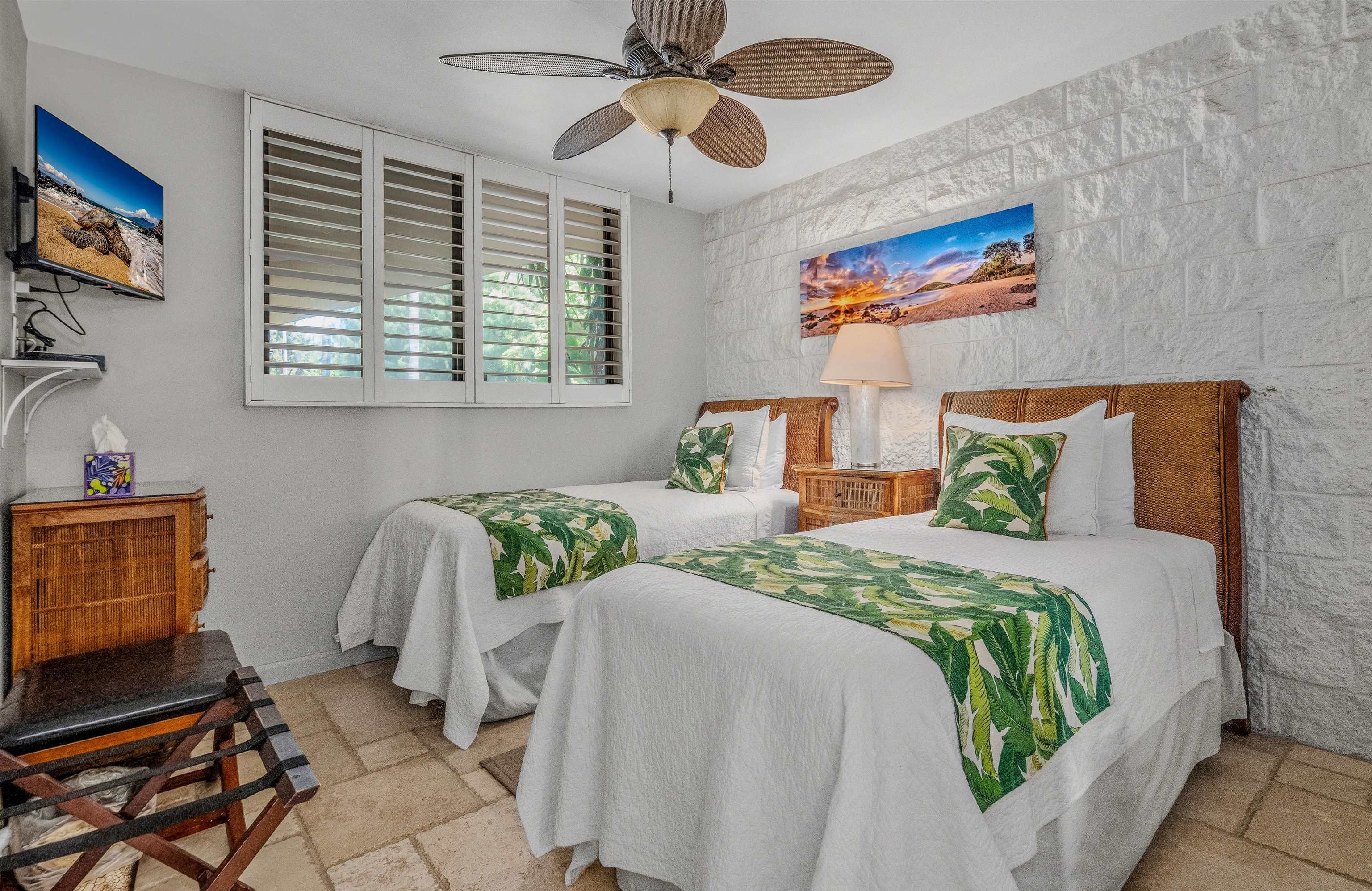 Kanai A Nalu condo # 118, Wailuku, Hawaii - photo 27 of 38