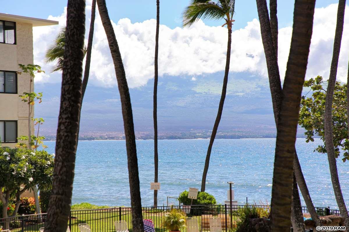 Kanai A Nalu condo # 208, Wailuku, Hawaii - photo 26 of 29