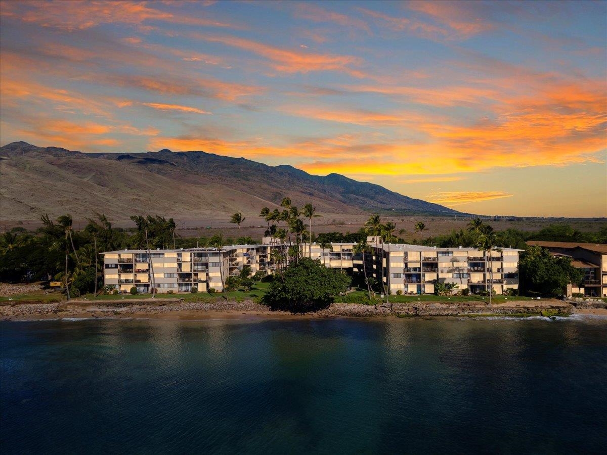 Kanai A Nalu condo # 208, Wailuku, Hawaii - photo 25 of 34