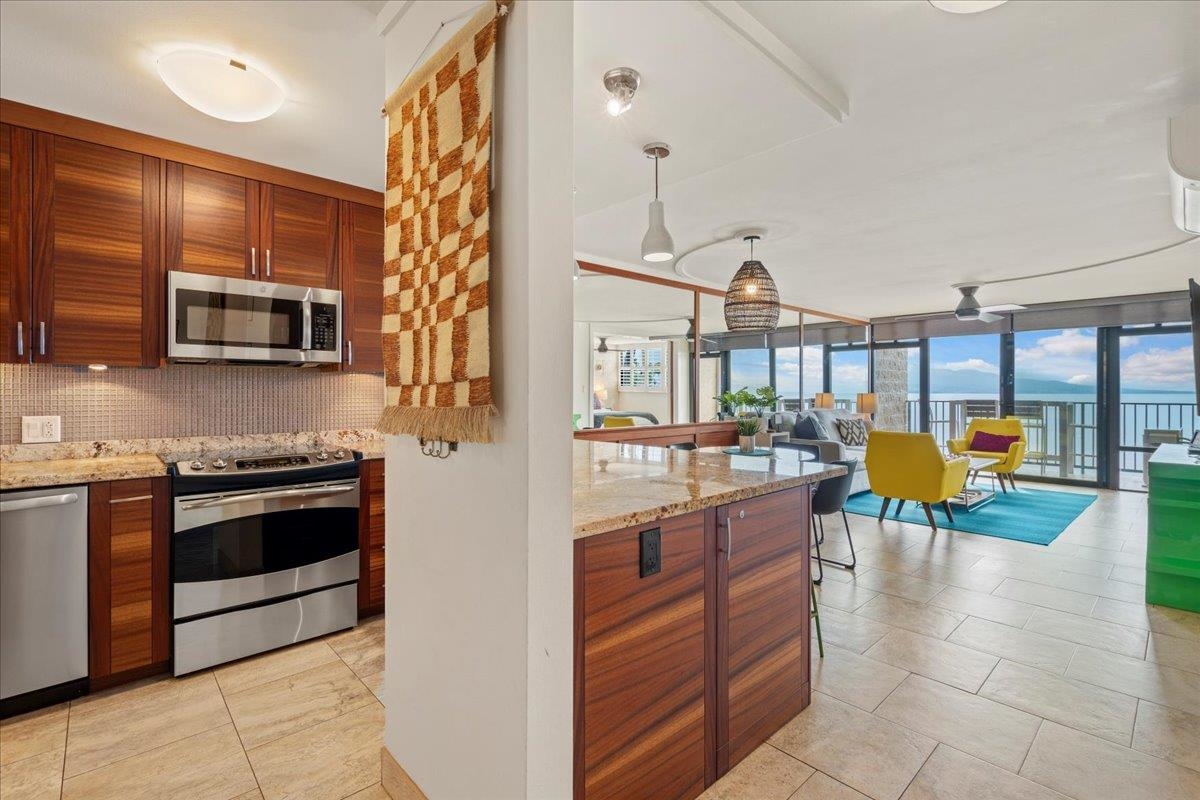 Kanai A Nalu condo # 317, Wailuku, Hawaii - photo 4 of 42