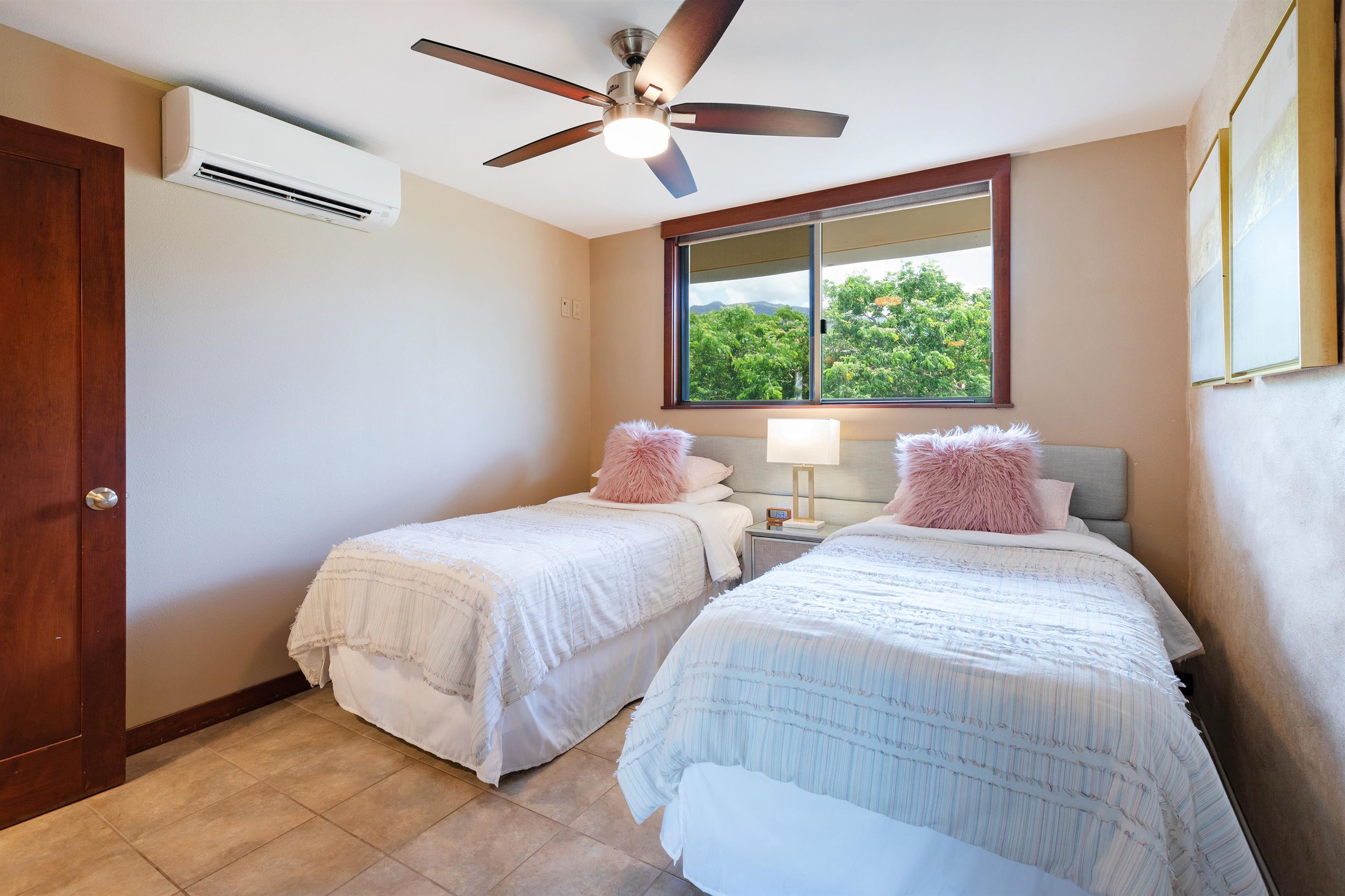 Kanai A Nalu condo # 412, Wailuku, Hawaii - photo 21 of 27