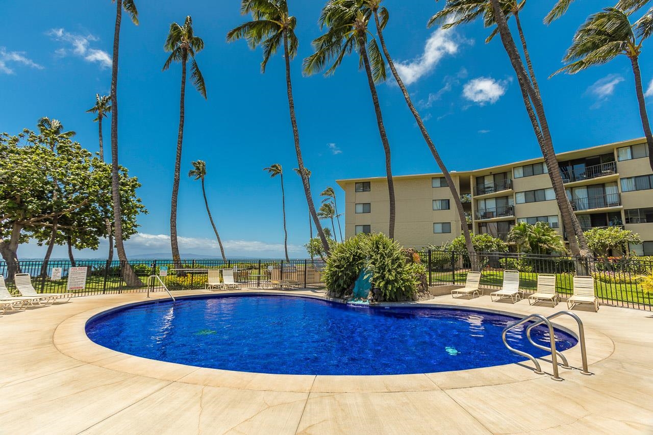 Kanai A Nalu condo # 414, Wailuku, Hawaii - photo 21 of 28