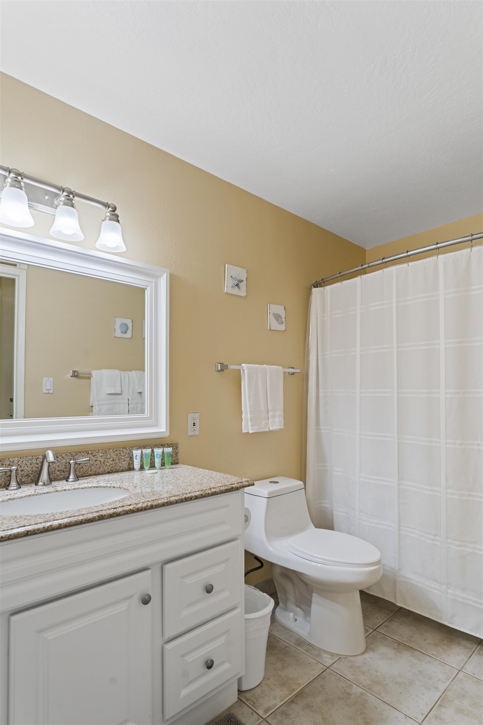 Kanai A Nalu condo # 415, Wailuku, Hawaii - photo 21 of 45