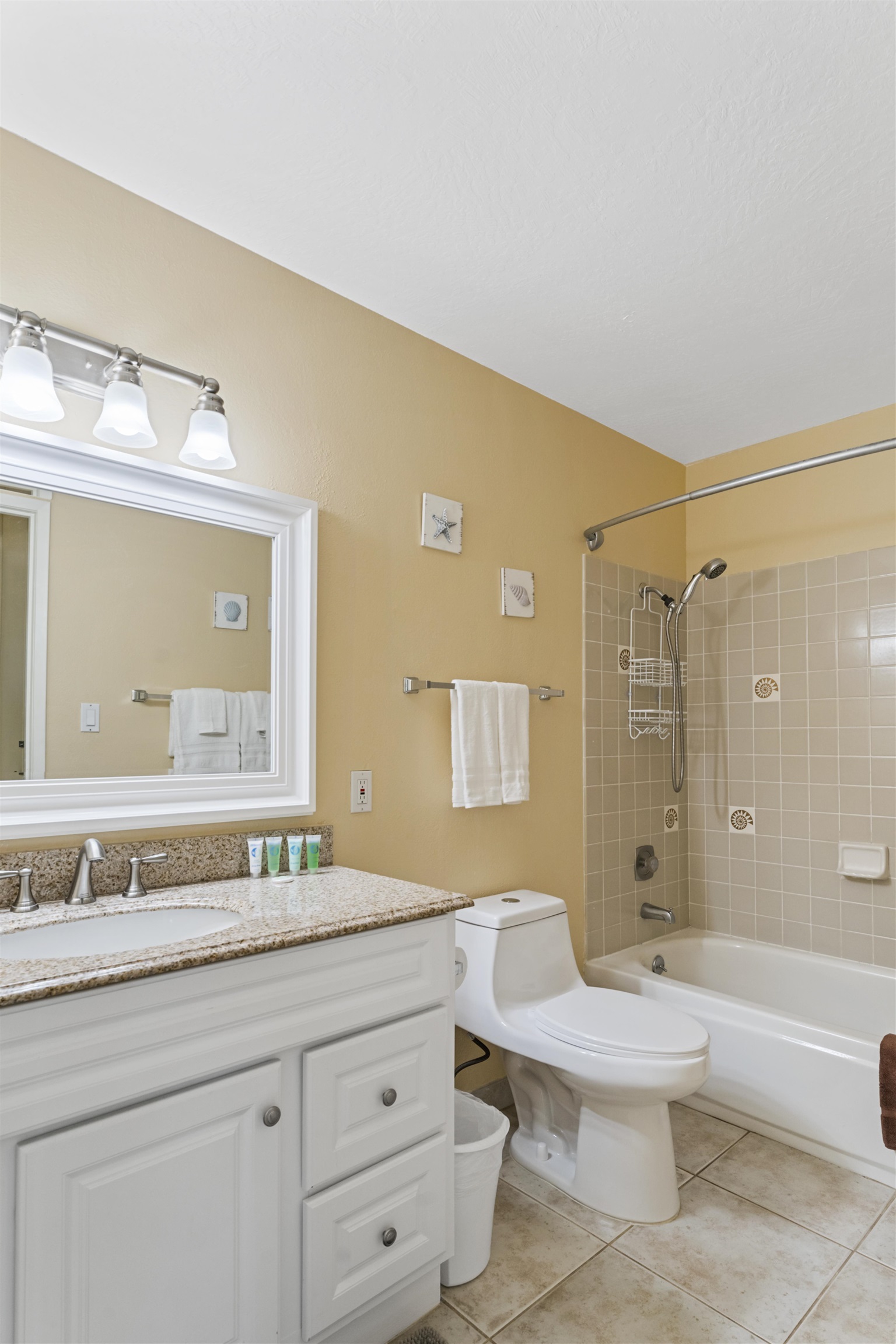 Kanai A Nalu condo # 415, Wailuku, Hawaii - photo 21 of 45