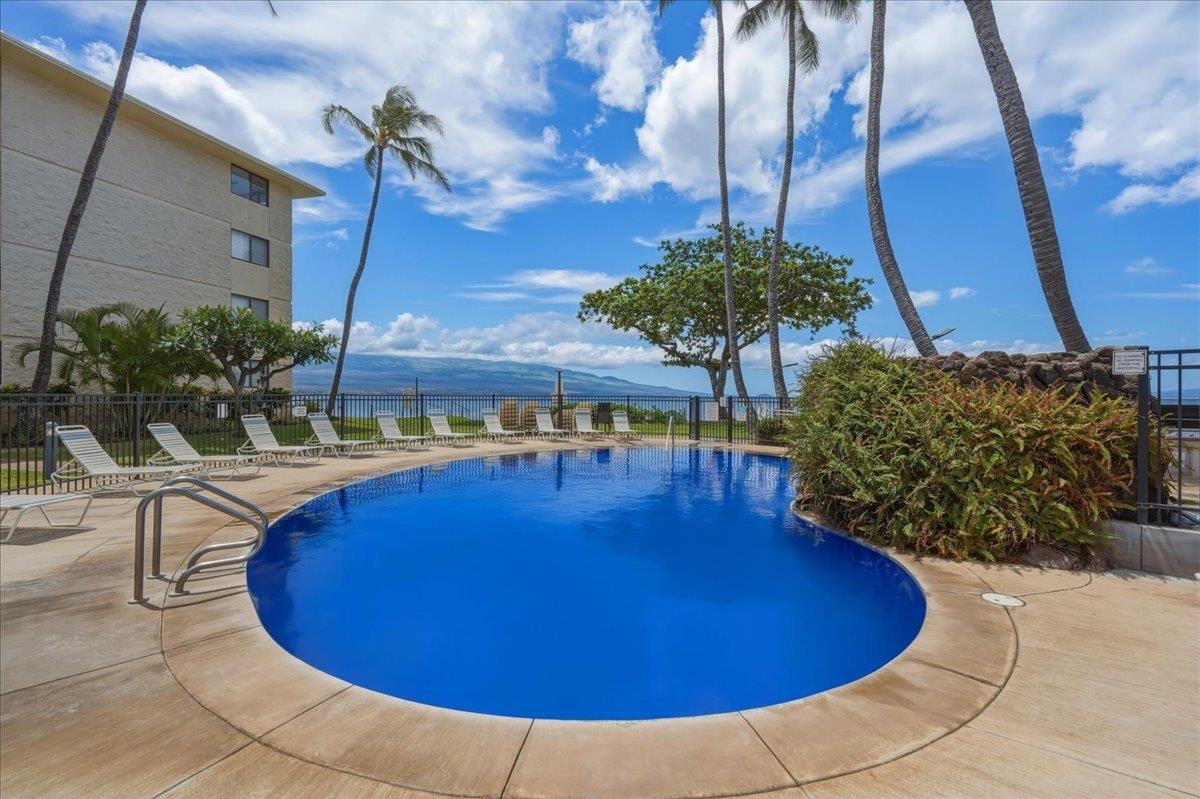 Kanai A Nalu condo # 417, Wailuku, Hawaii - photo 35 of 41
