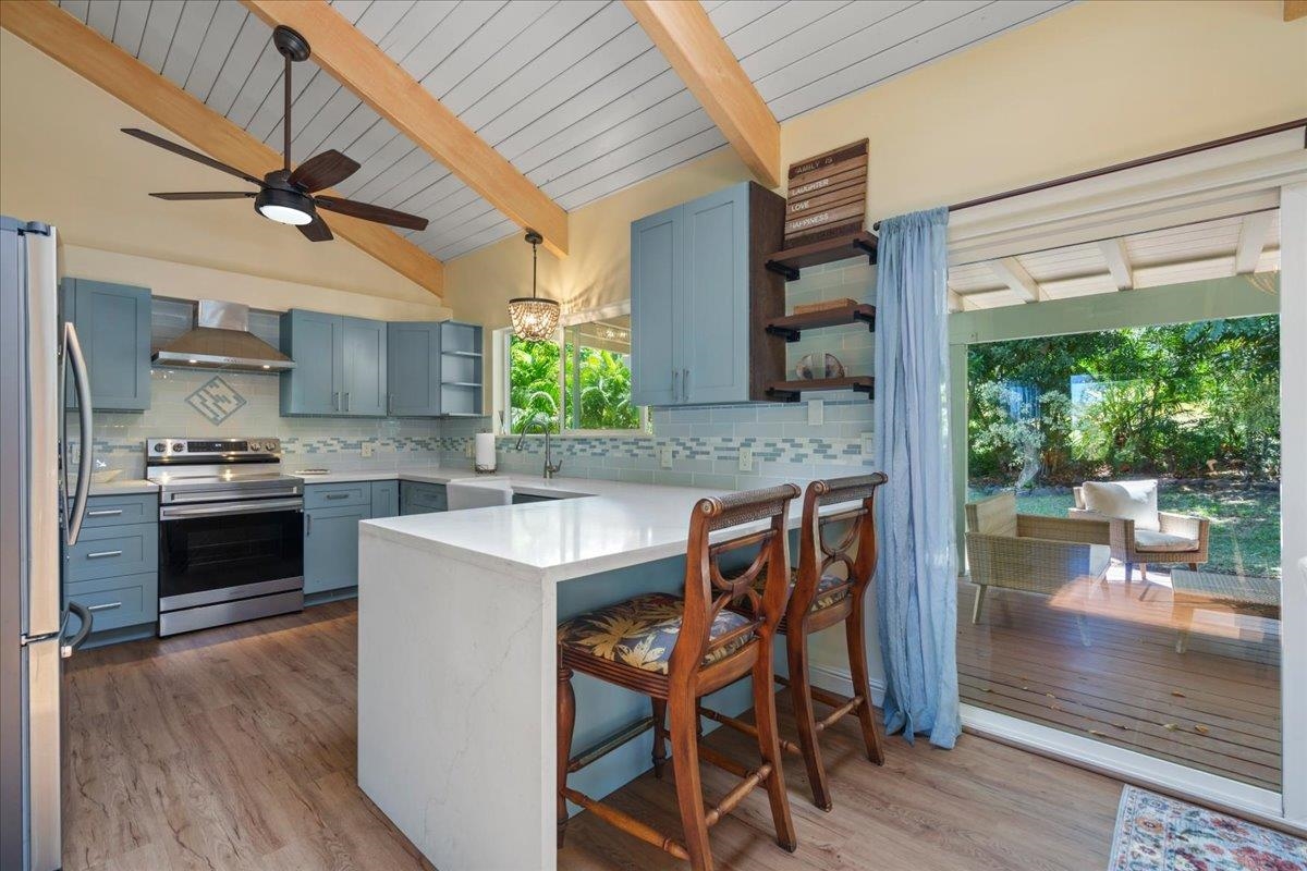 250  Hoohale Pl Keonekai, Kihei home - photo 5 of 50