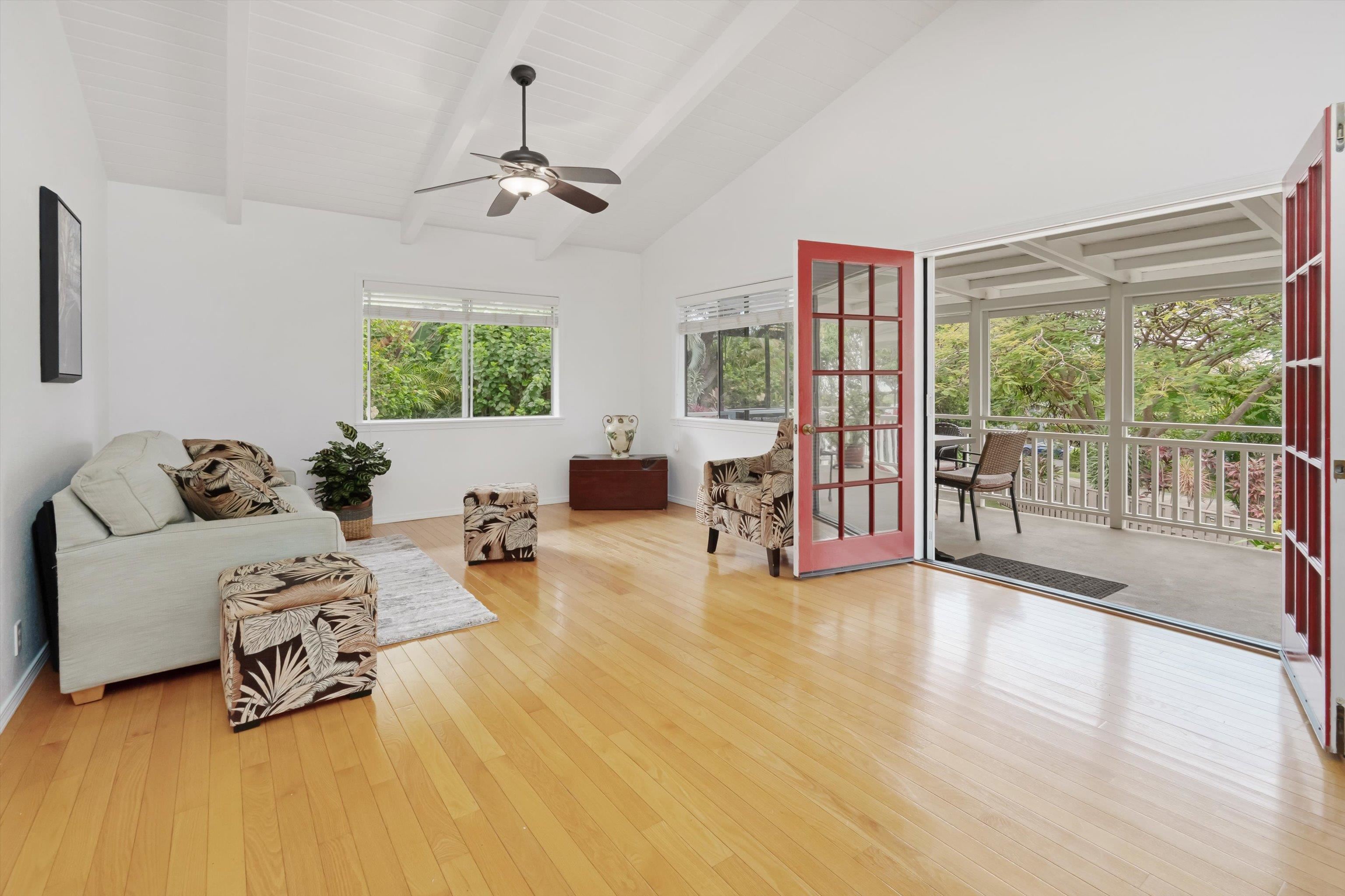 250  Ulana St , Makawao/Olinda/Haliimaile home - photo 11 of 49