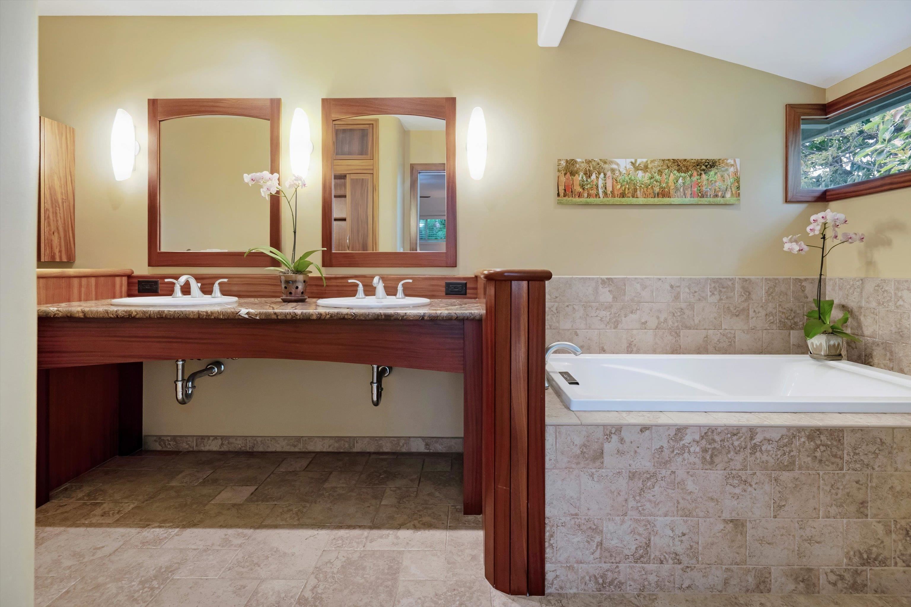 250  Ulana St , Makawao/Olinda/Haliimaile home - photo 24 of 49