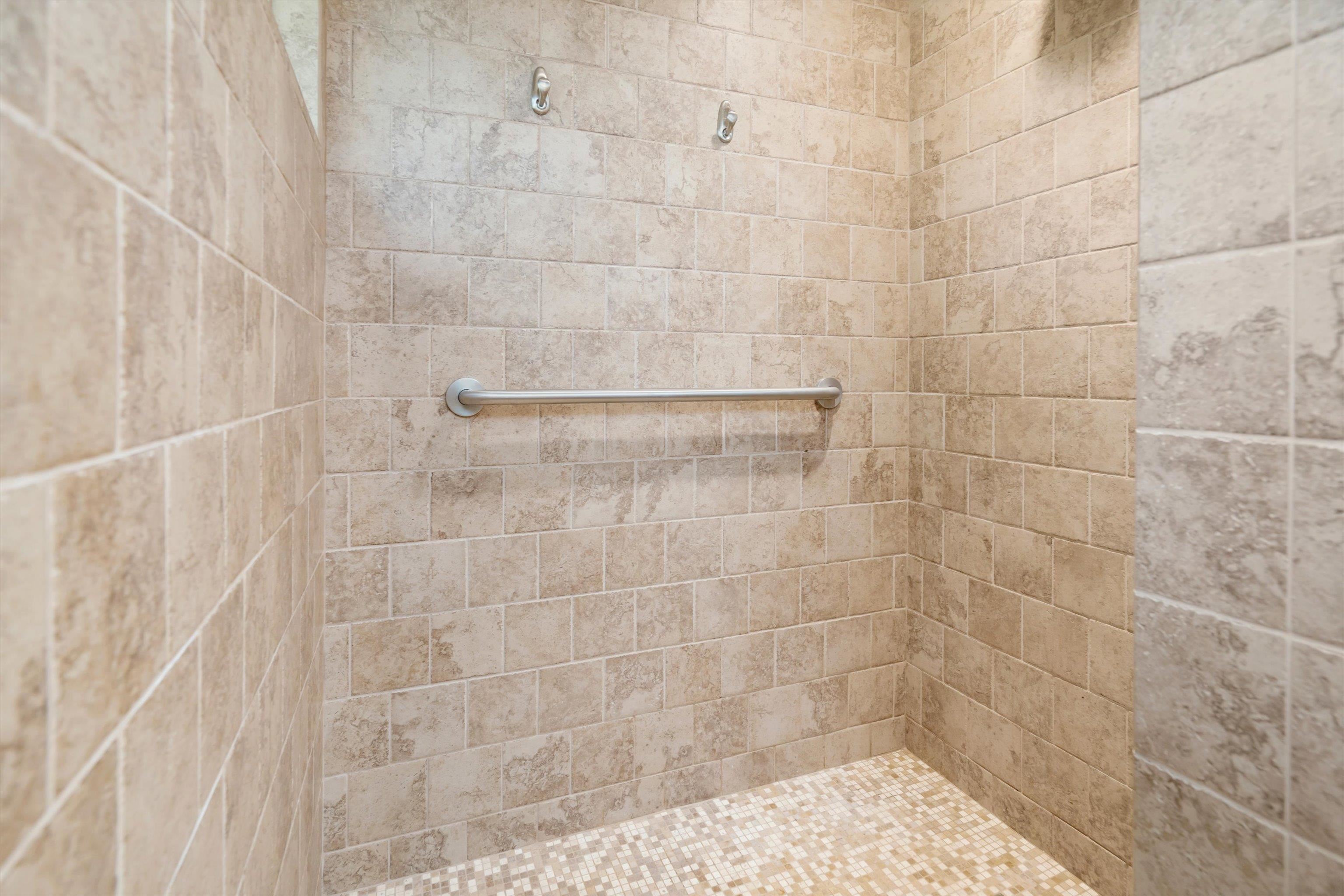 250  Ulana St , Makawao/Olinda/Haliimaile home - photo 26 of 49