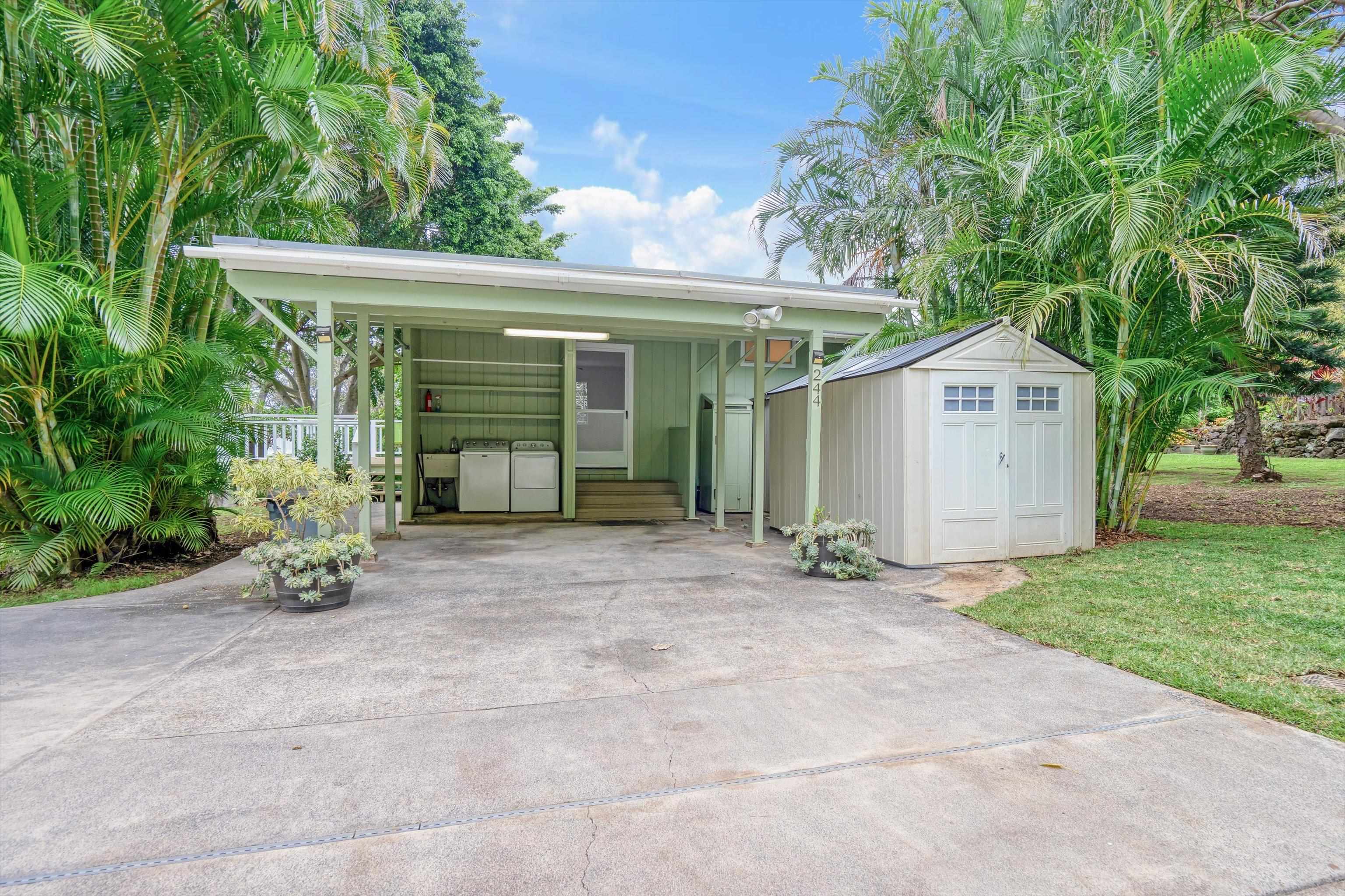 250  Ulana St , Makawao/Olinda/Haliimaile home - photo 39 of 49