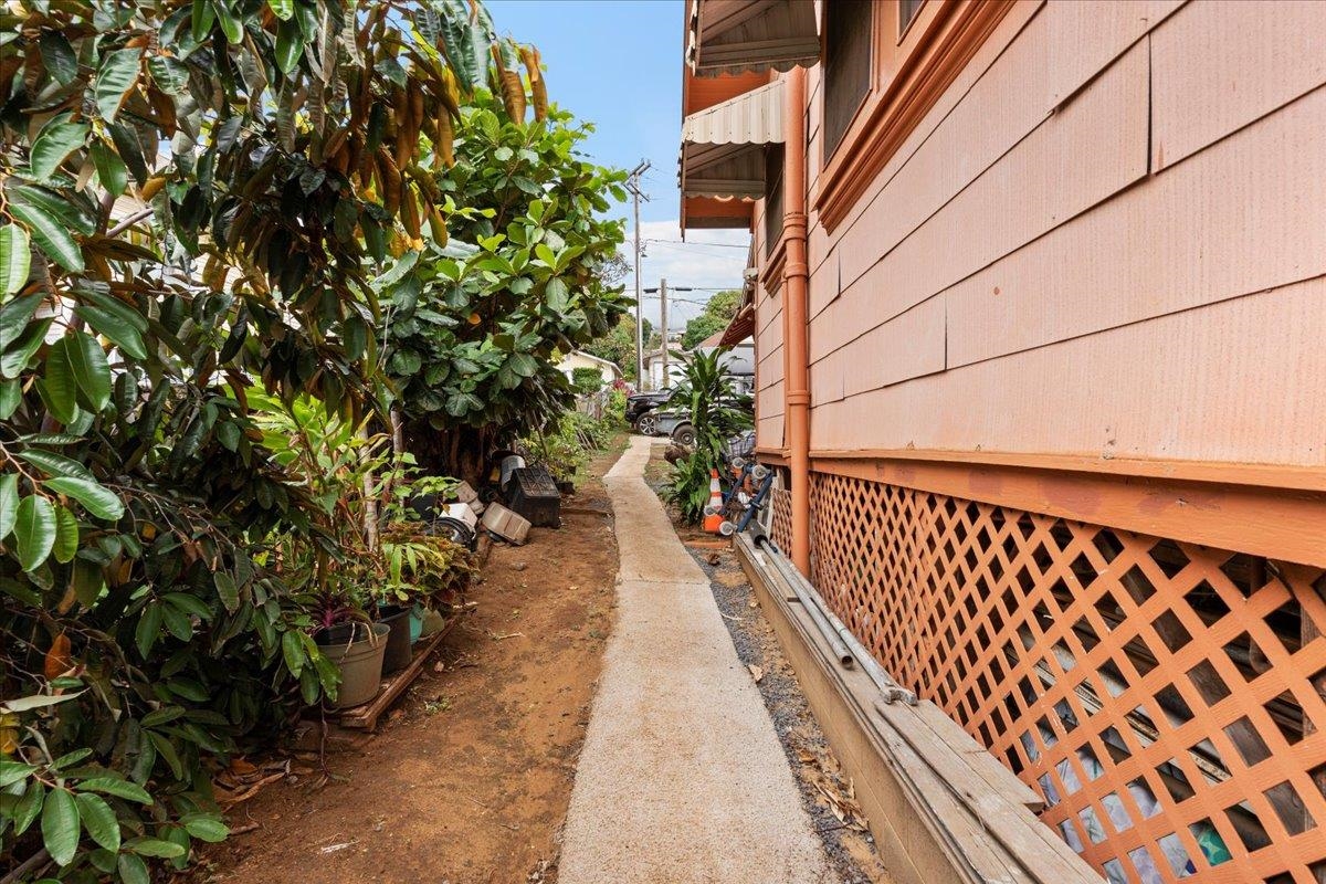 252  Halenani Dr Old Sandhills, Wailuku home - photo 20 of 29