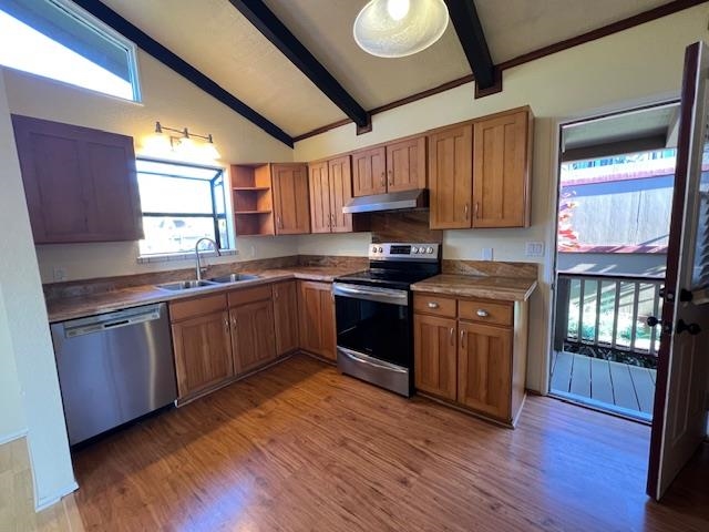 2531  Hanamalia Pl Lower Kokomo, Haiku home - photo 2 of 26