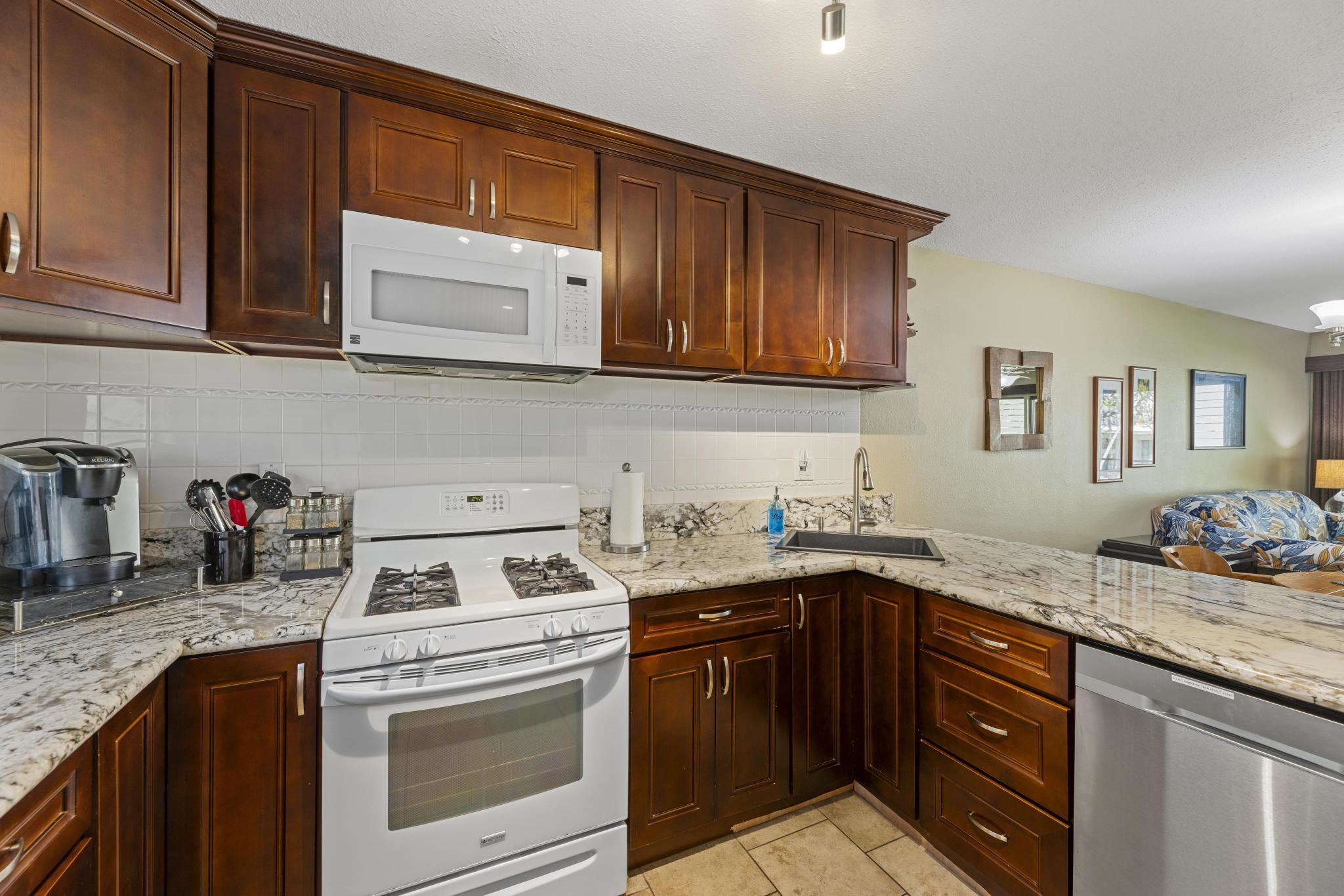 Kihei Akahi condo # B-103, Kihei, Hawaii - photo 12 of 46