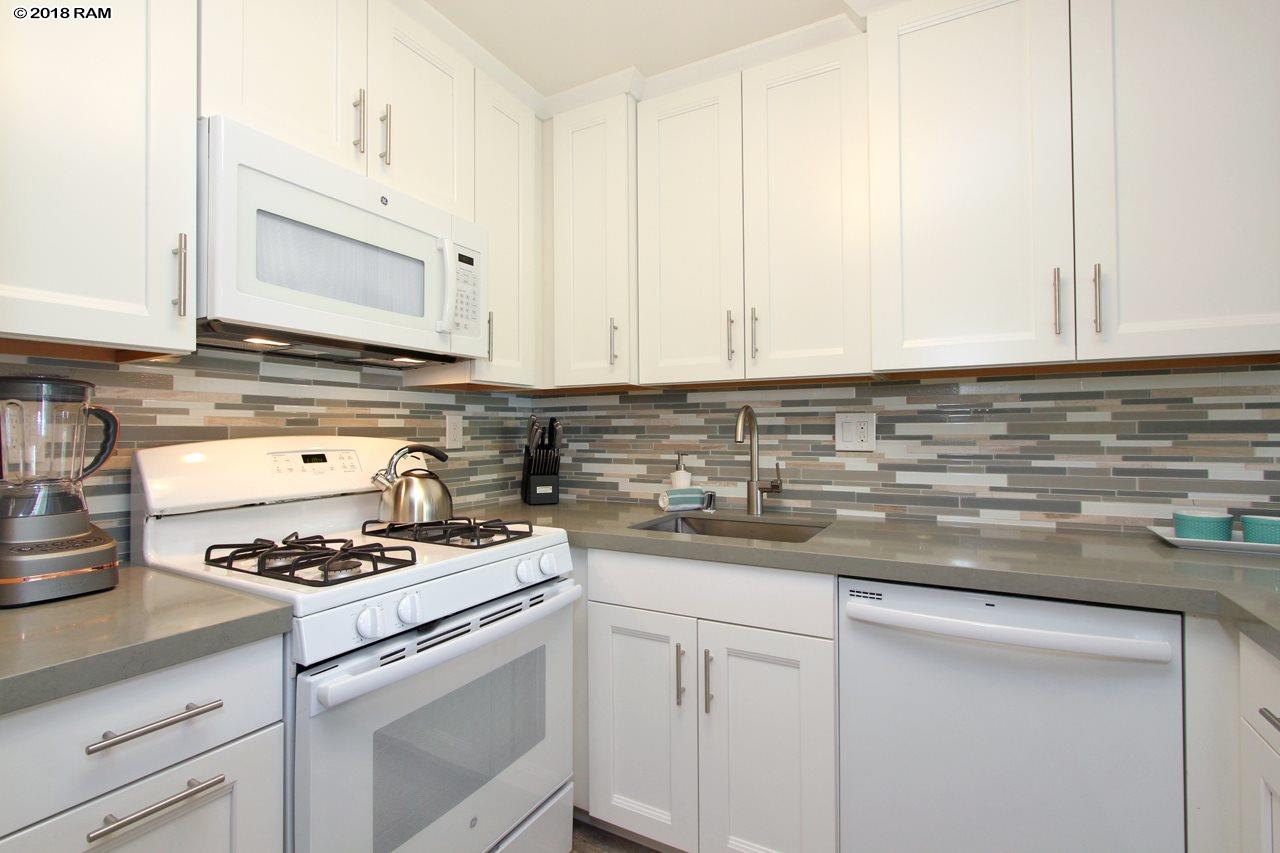 Kihei Akahi condo # C-210, Kihei, Hawaii - photo 6 of 30