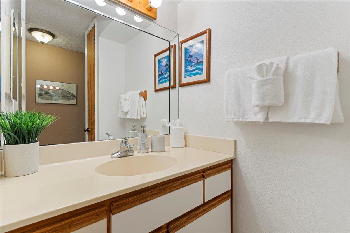 Kihei Akahi condo # C317, Kihei, Hawaii - photo 31 of 32