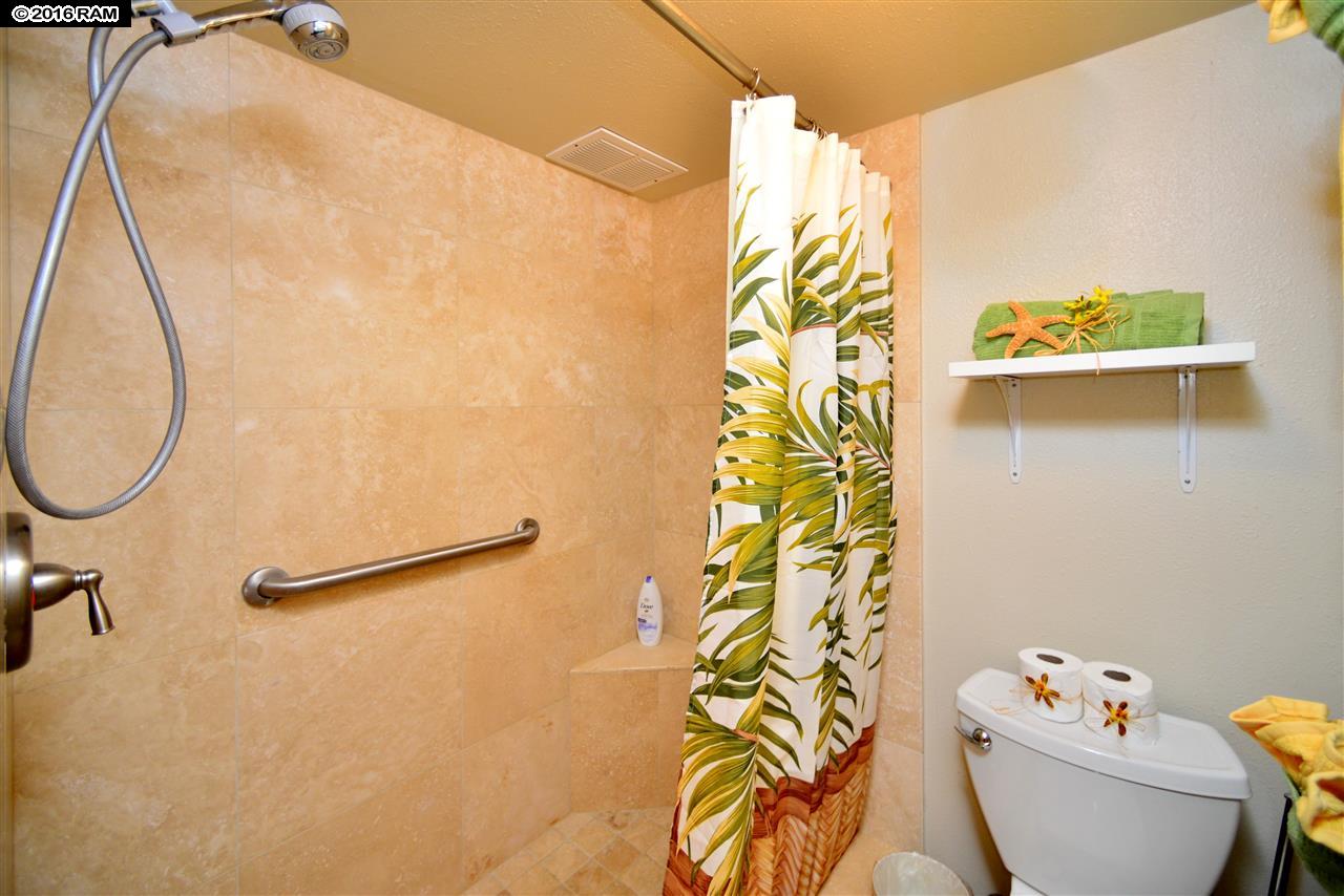 Kihei Akahi condo # C-318, Kihei, Hawaii - photo 25 of 30