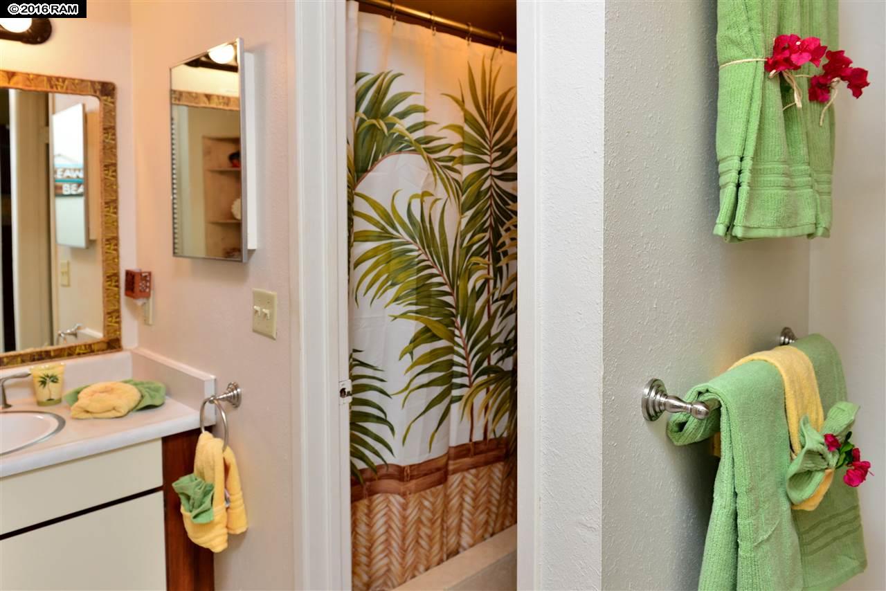 Kihei Akahi condo # C-318, Kihei, Hawaii - photo 9 of 30