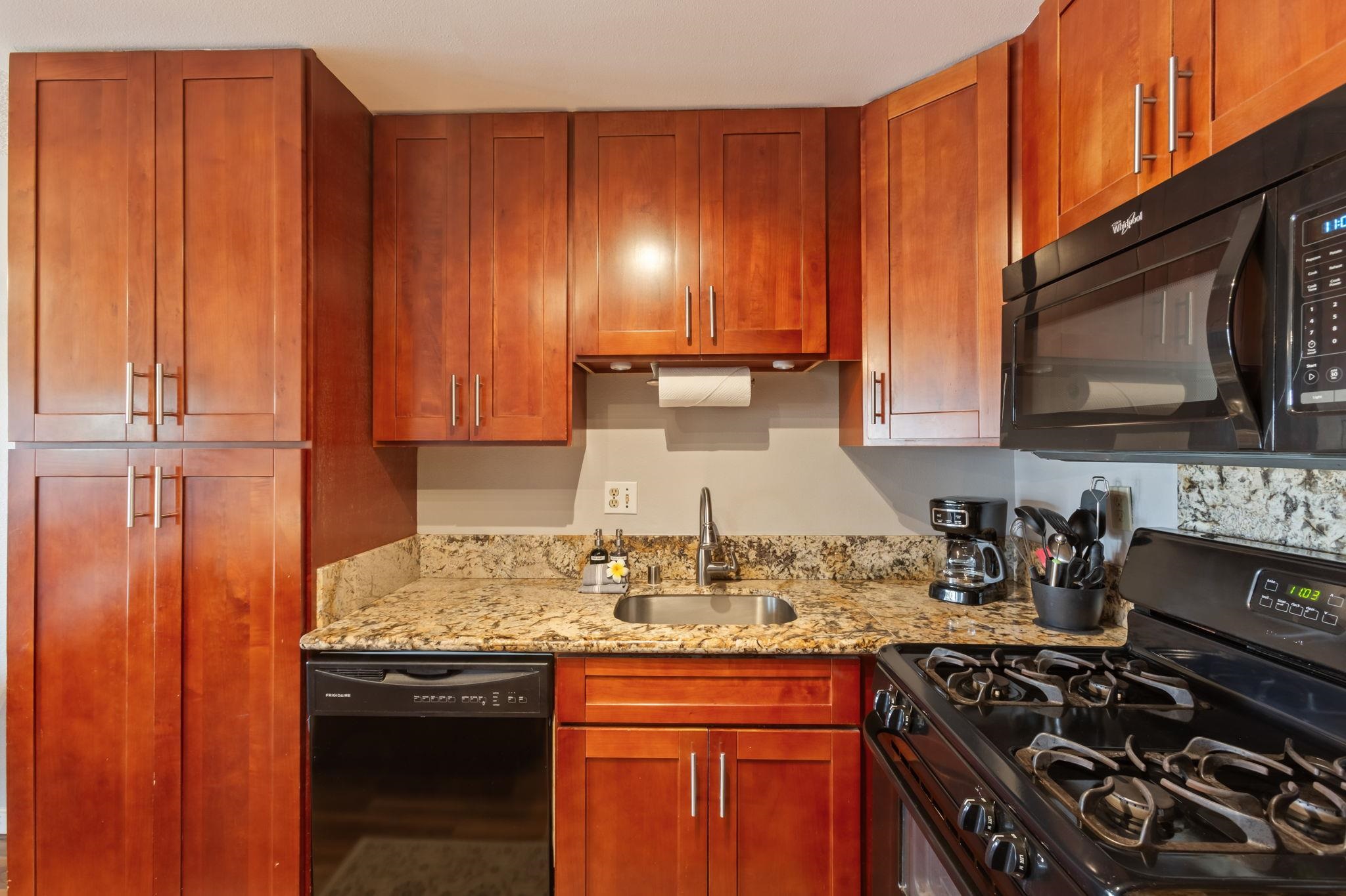 Kihei Akahi condo # C407, Kihei, Hawaii - photo 22 of 42