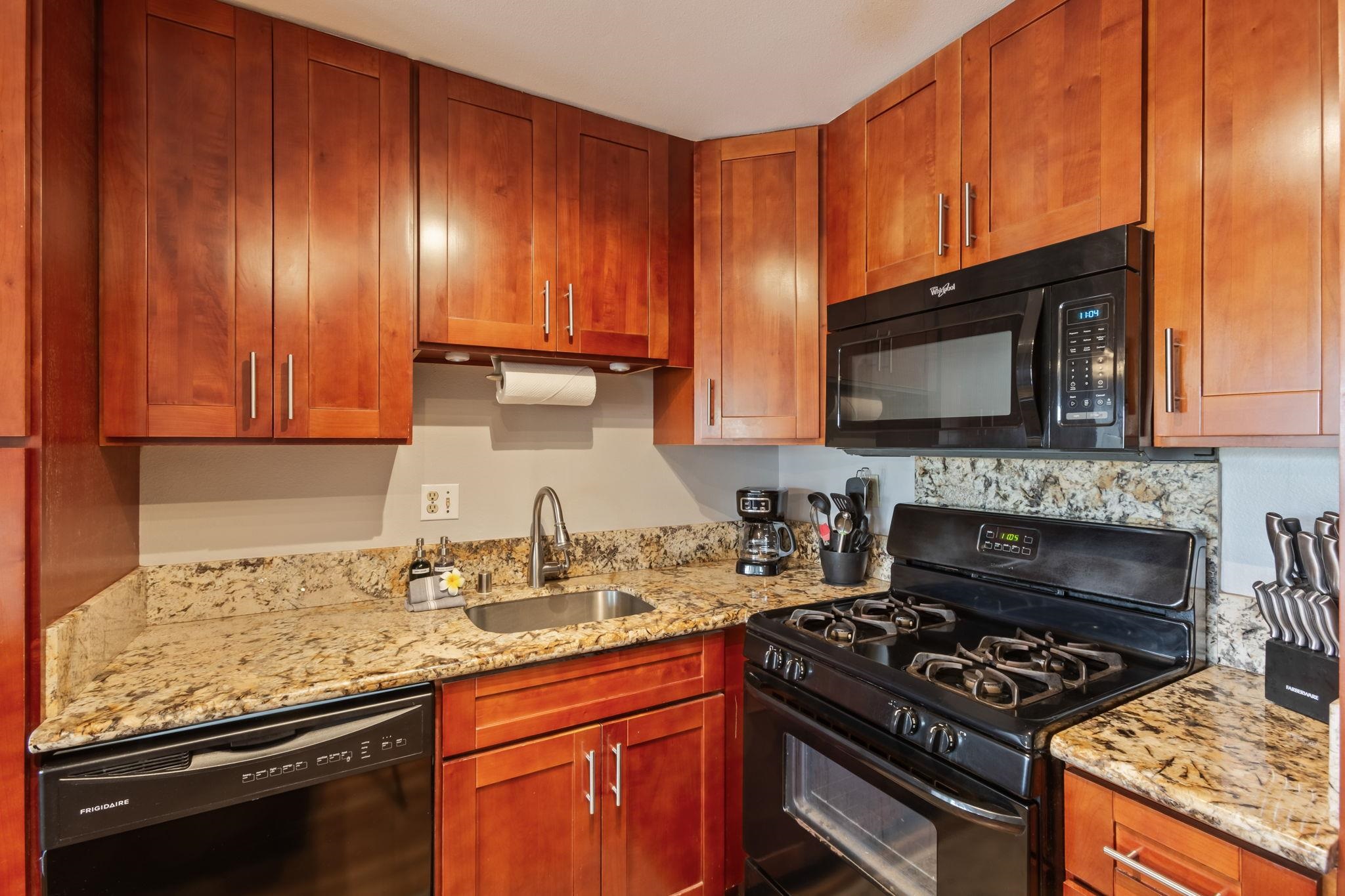 Kihei Akahi condo # C407, Kihei, Hawaii - photo 23 of 42