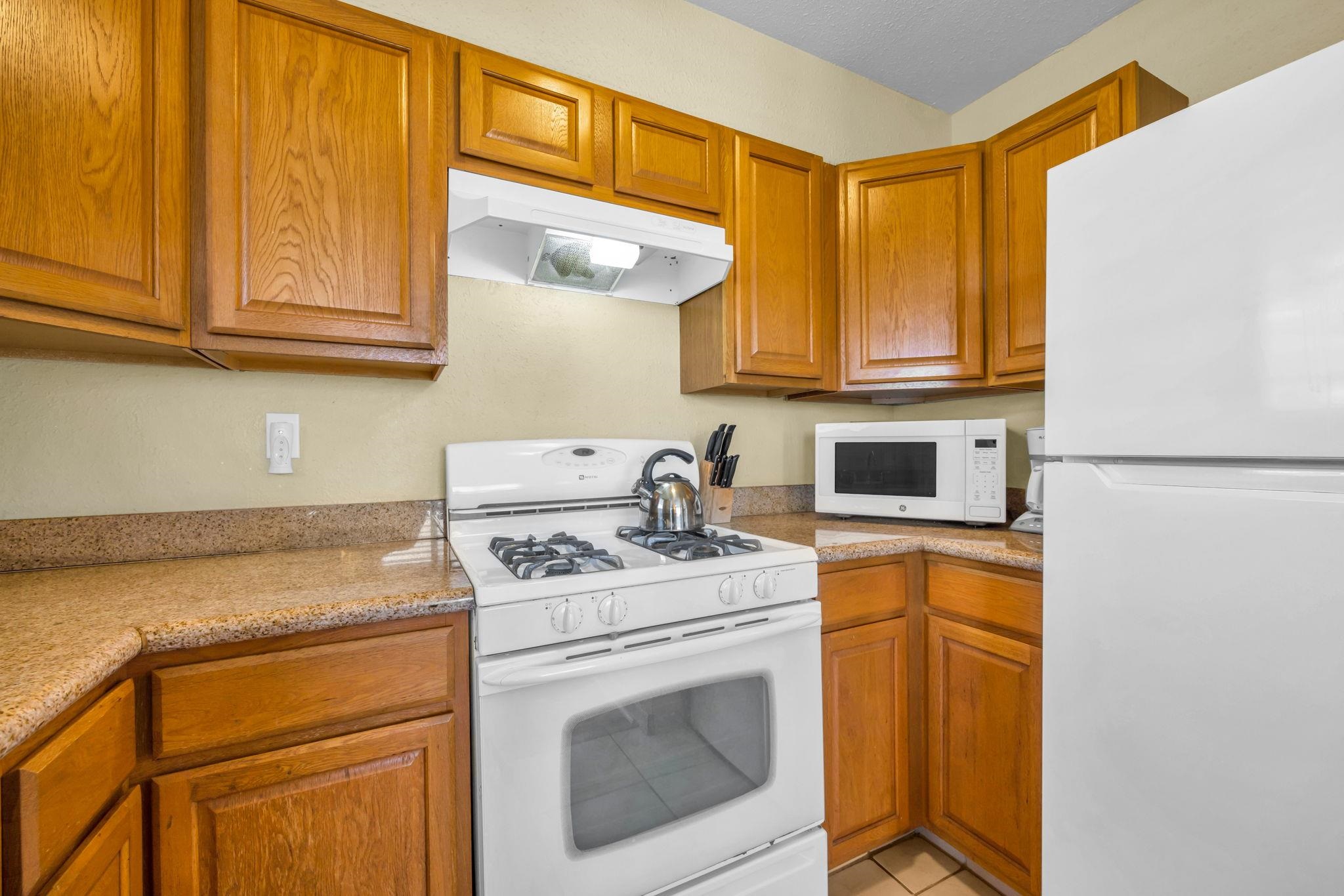 Kihei Akahi condo # C-620, Kihei, Hawaii - photo 23 of 38