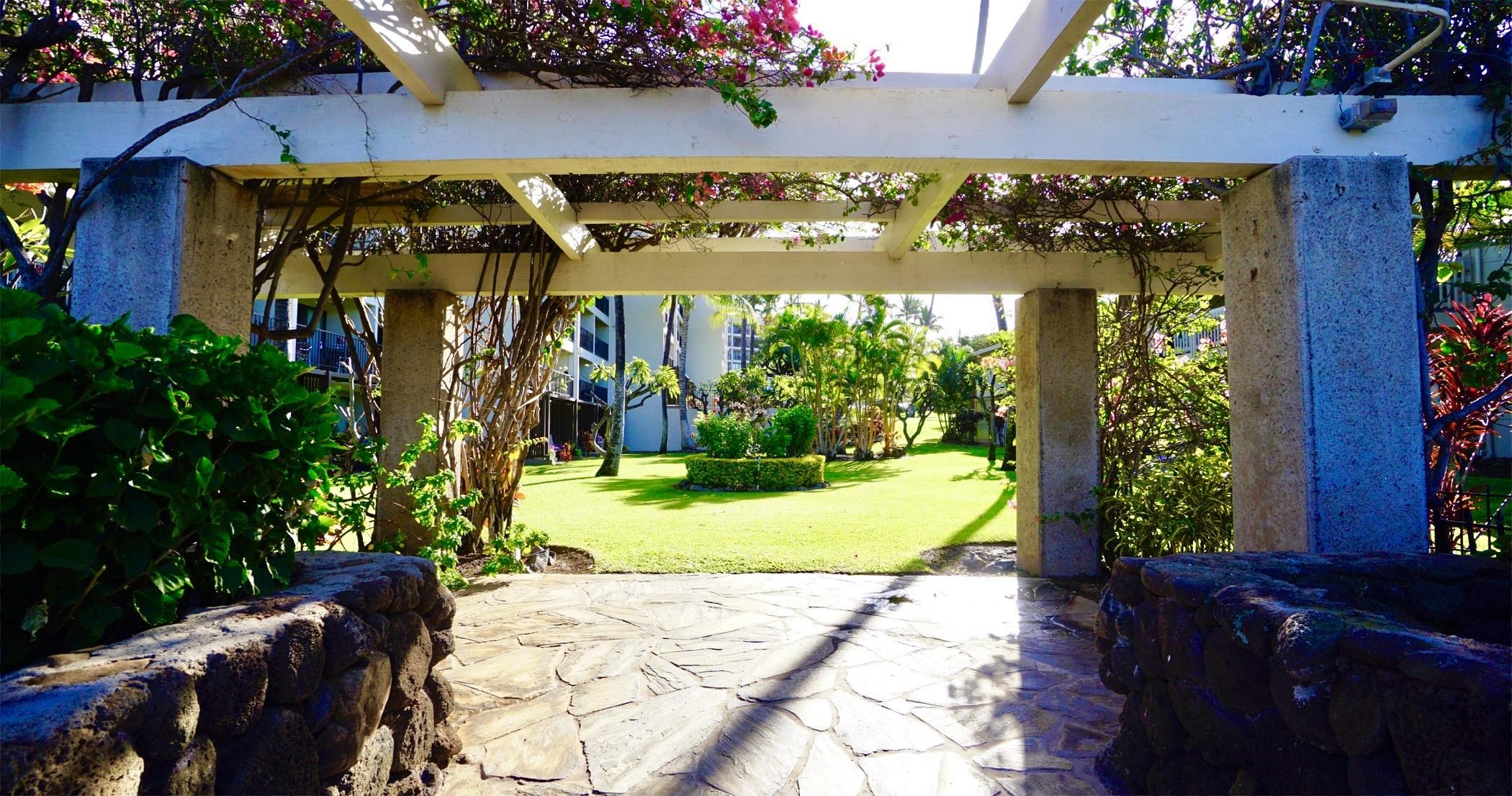 Kihei Akahi condo # D409, Kihei, Hawaii - photo 30 of 33